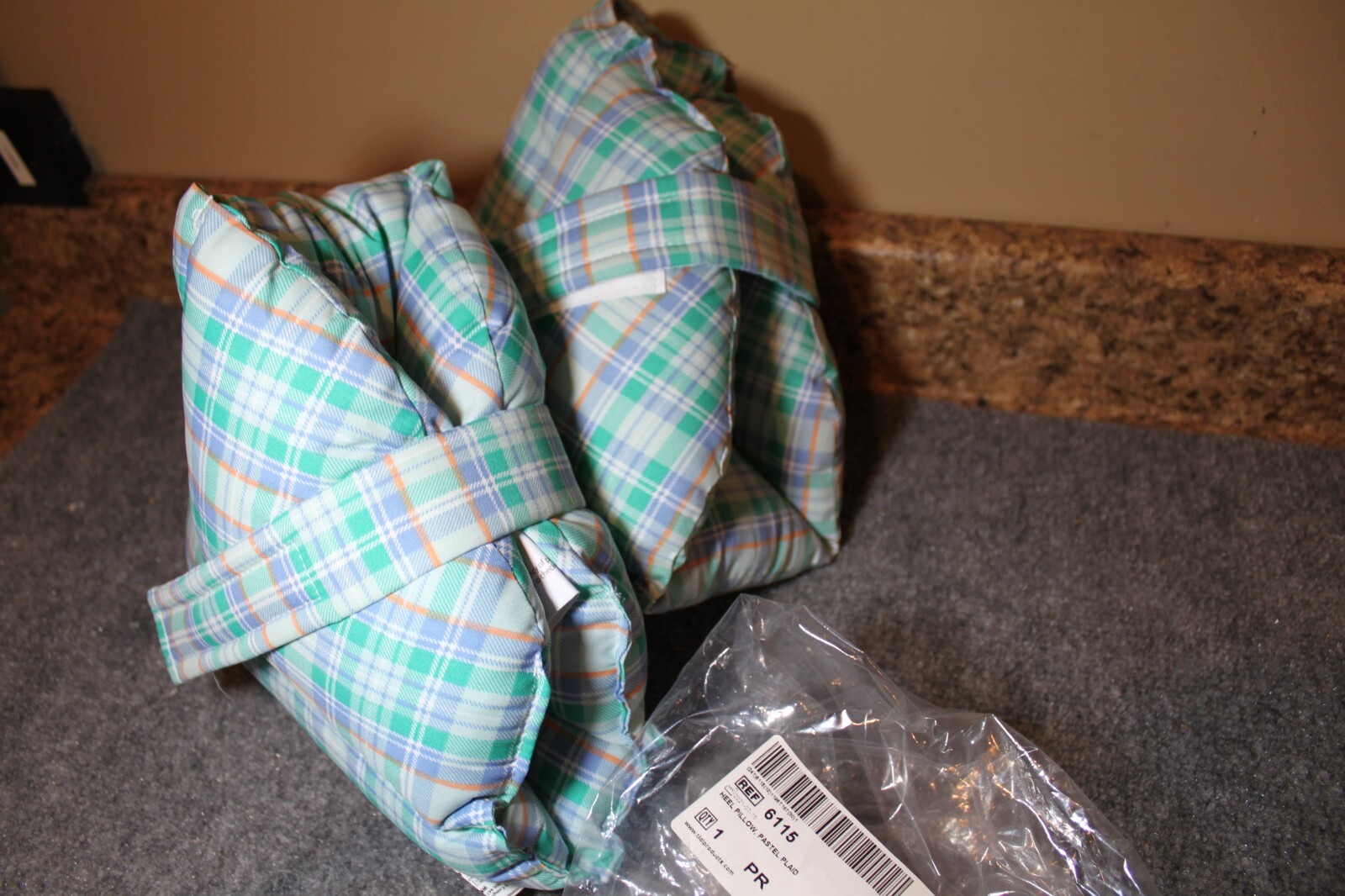 Posey 6115 Pair Adult Multi-Colored Quilted Pastel Plaid Heel Support Pillows