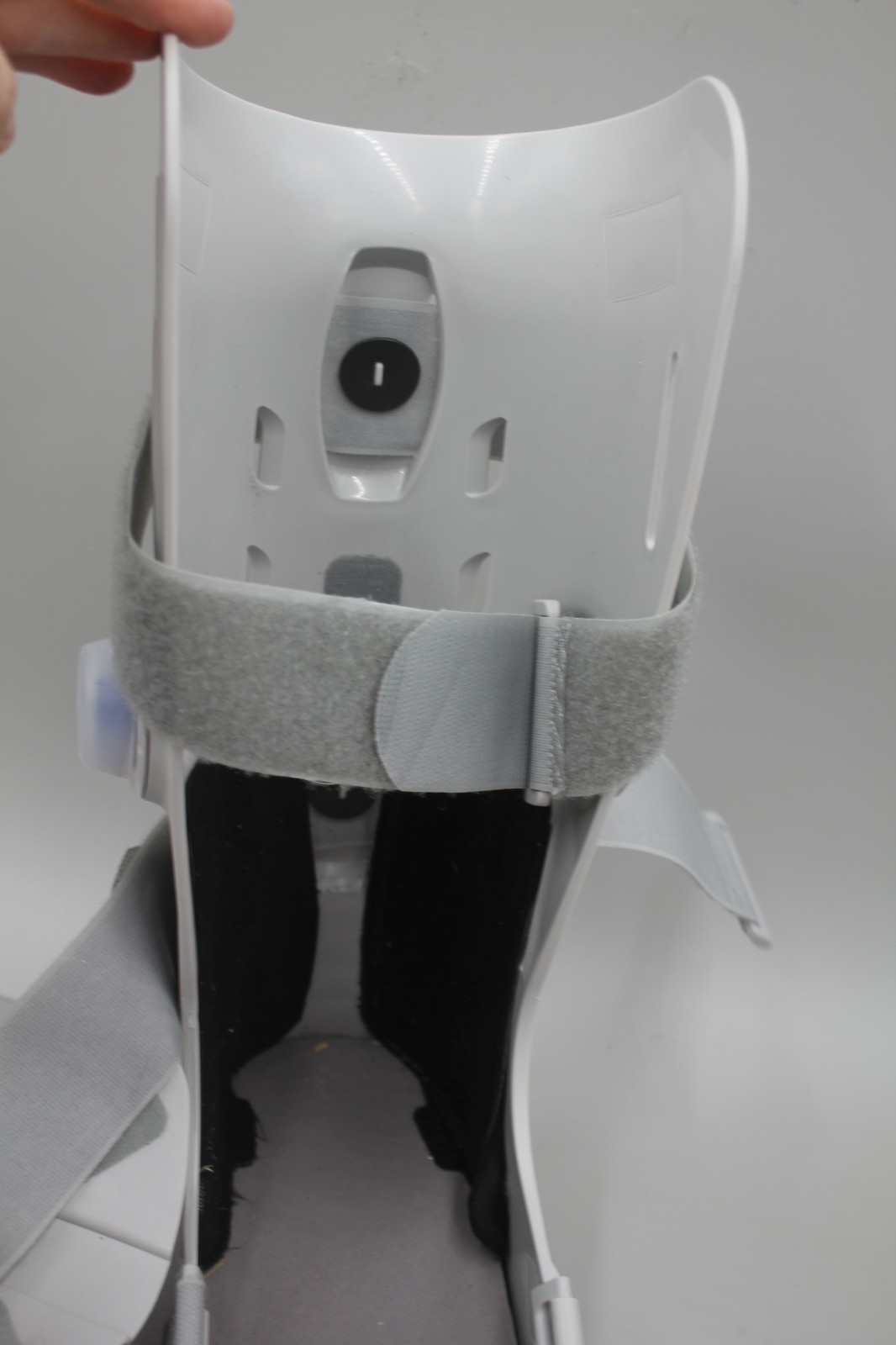 DeRoyal Full Shell Walking TALL w/Air Pump Medical Cam Walker Boot Stabilization