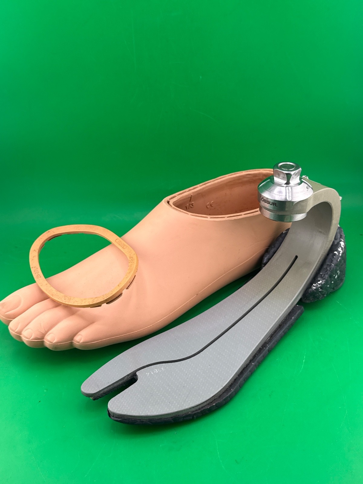 ossur balance s prosthetic foot. size 27. category 4. Left. Great Condition.