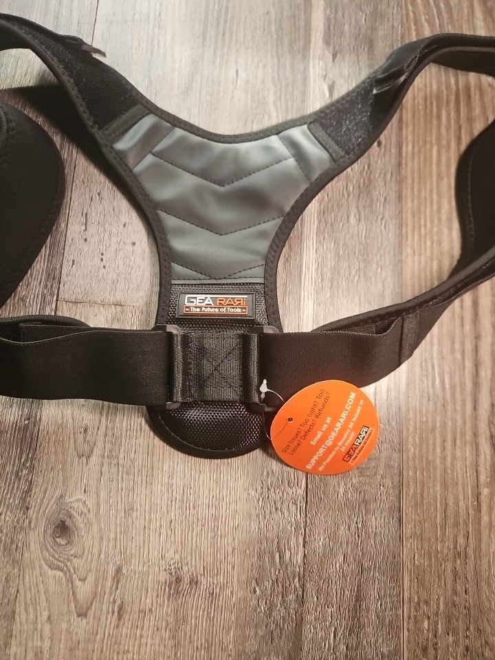 Posture Corrector for Men and Women Fix Upper Back Brace for Clavi