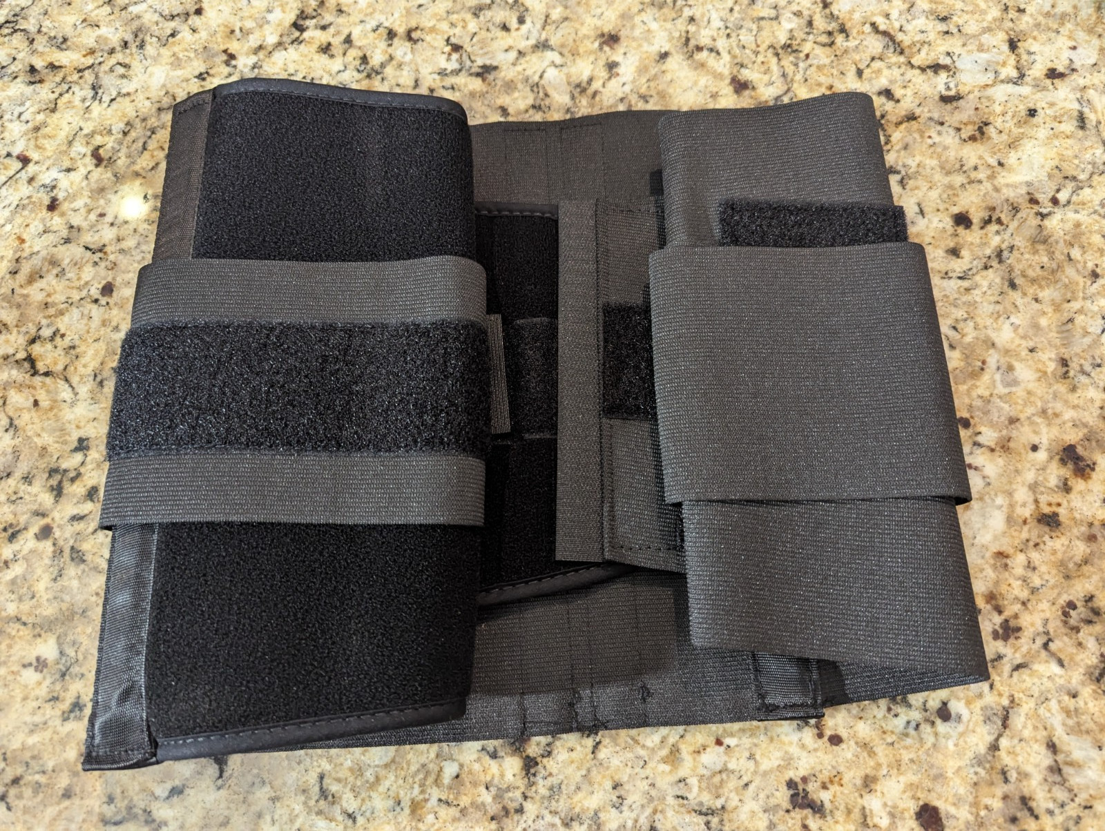 Curad Back Support Universal Low-Profile Adjustable Waist Size 33-44″ Black
