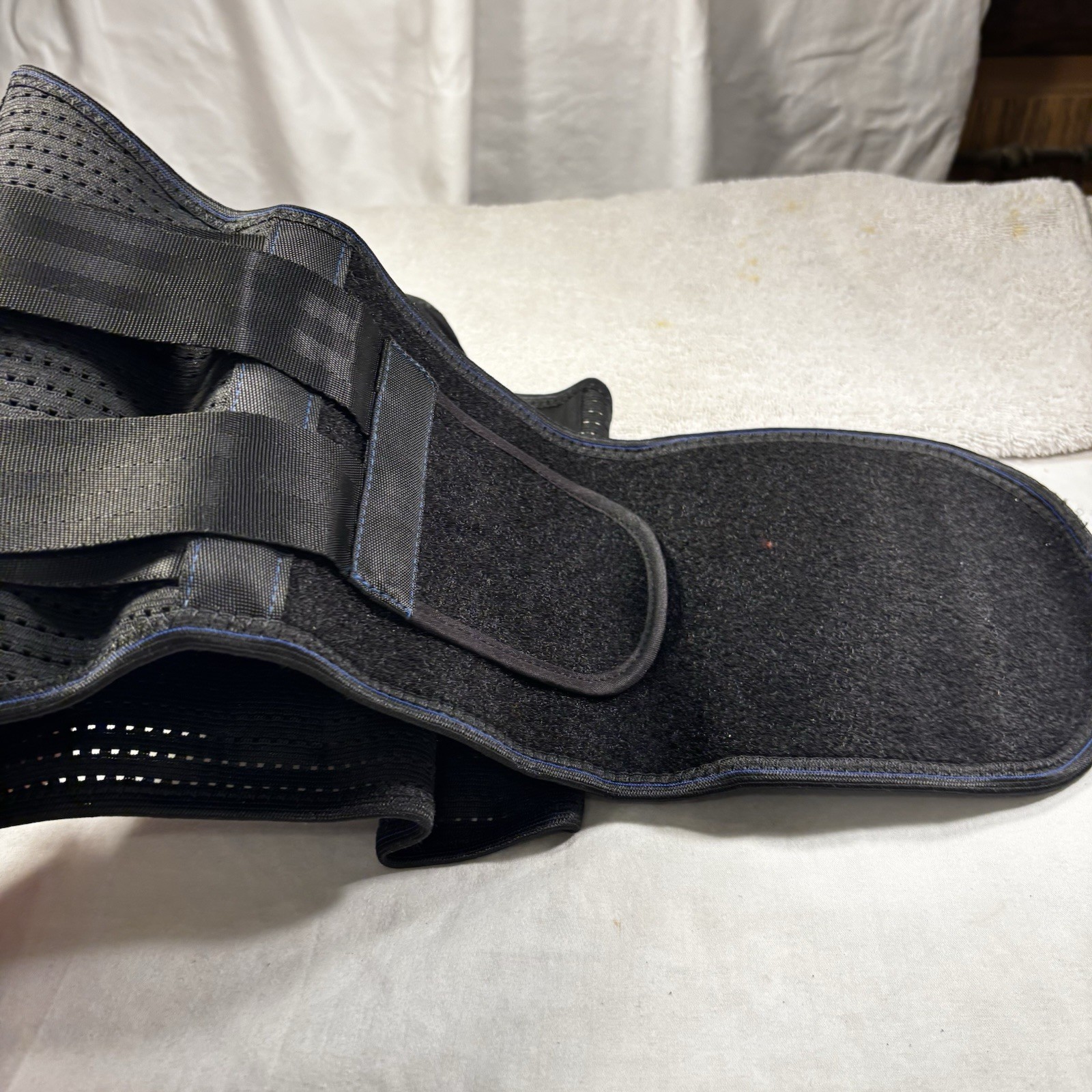 Flexguard Support Lower Back Brace – Black, Medium/Large