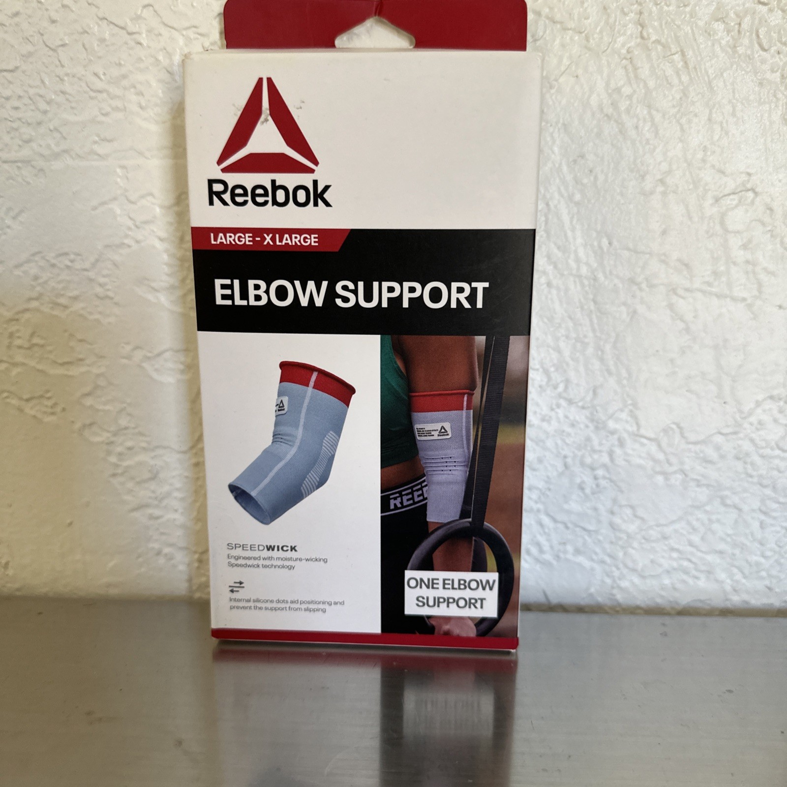 Reebok Elbow Support Sleeve Speedwick Technology Size Large/X-Large L / XL