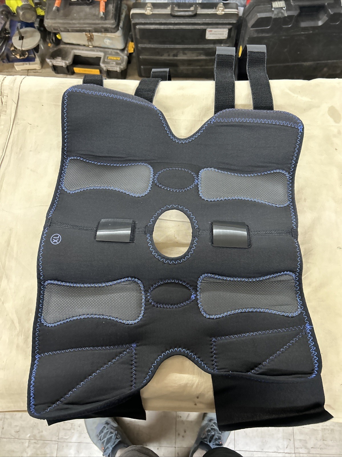 New Thermotek Hinged Knee Brace XL Support Protection 17”