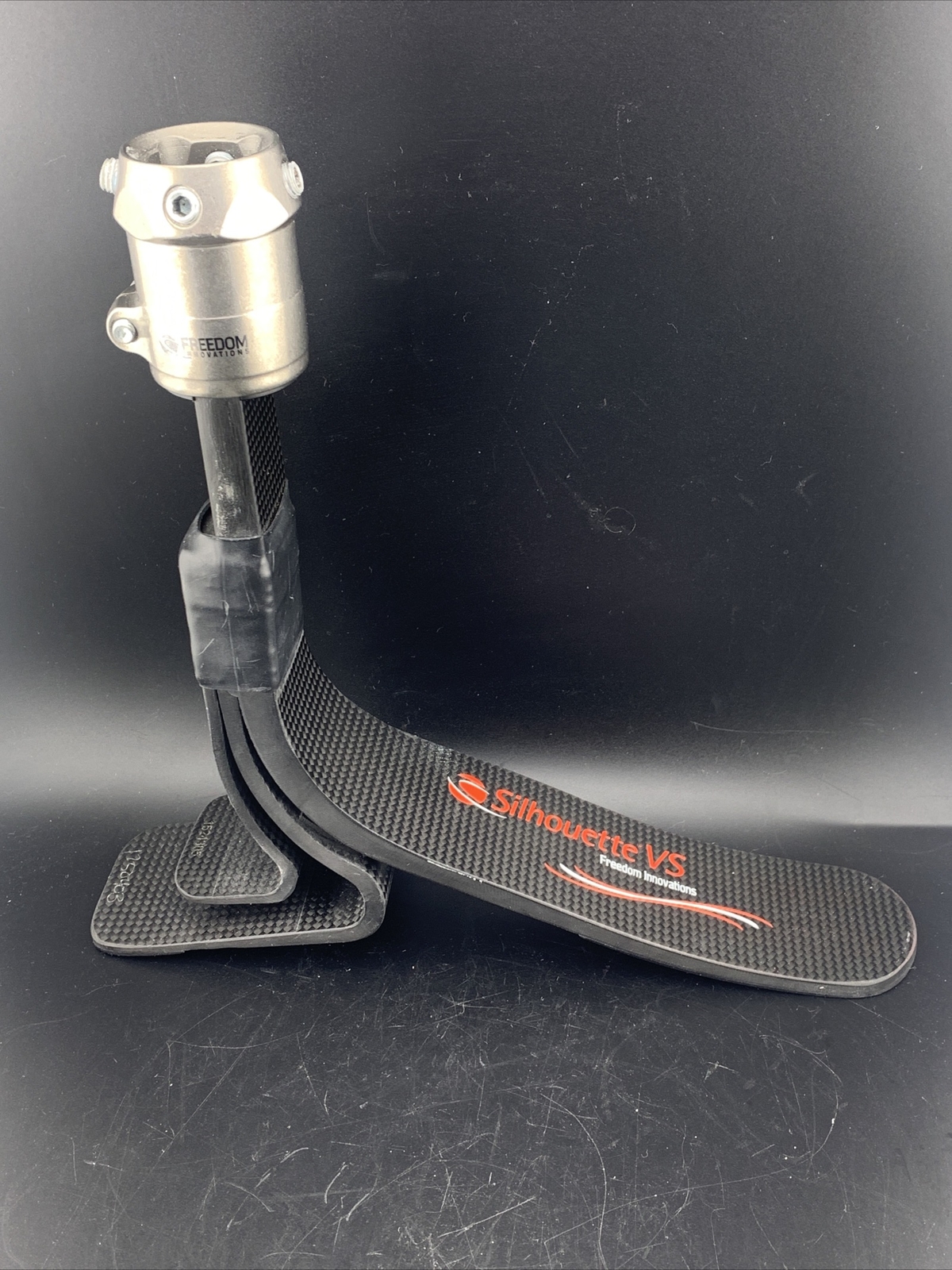 freedom OTTOBOCK Otto Bock silhouette vs prosthetic foot. size 29. category 6