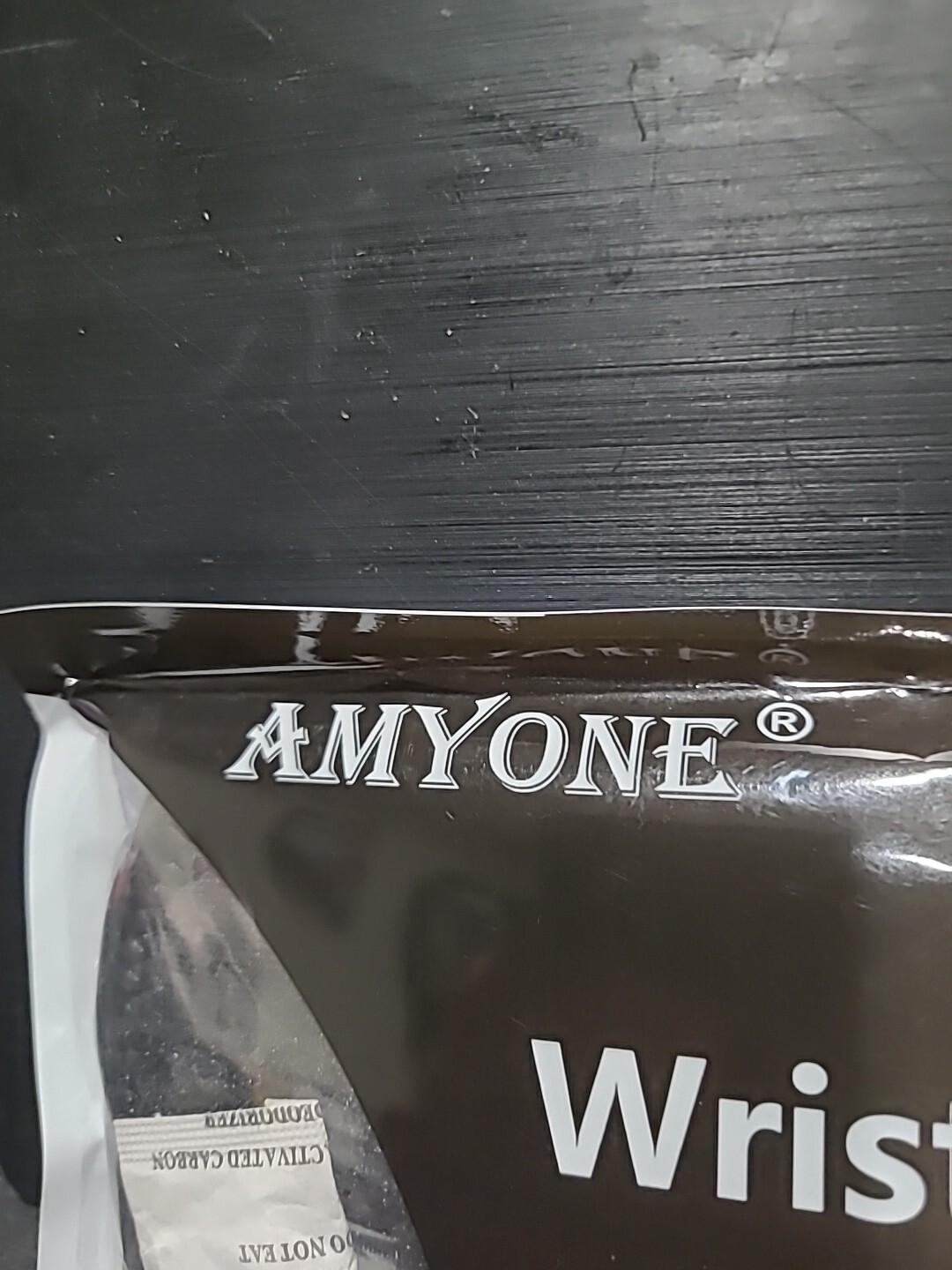 AMYONE – NEW – BLK – 2 PACK WRIST WRAPS – STABILIZE FOR SPORTS OR CARPEL TUNNEL