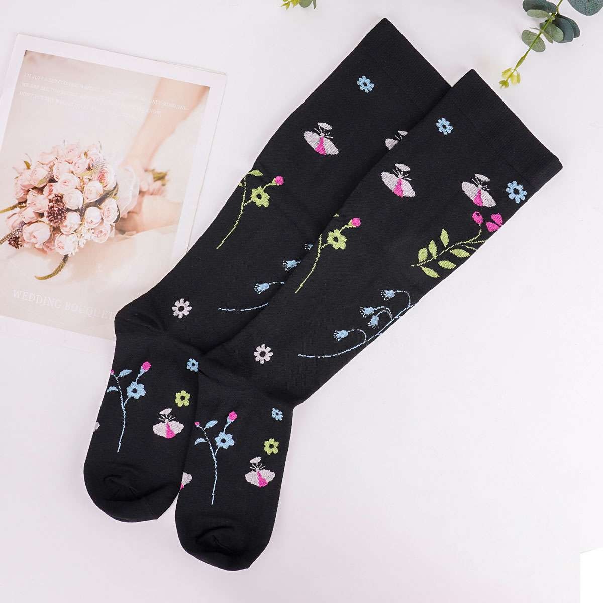 Men Women Plus Sized Compression Socks Medical Stockings Sock 2XL-4XL