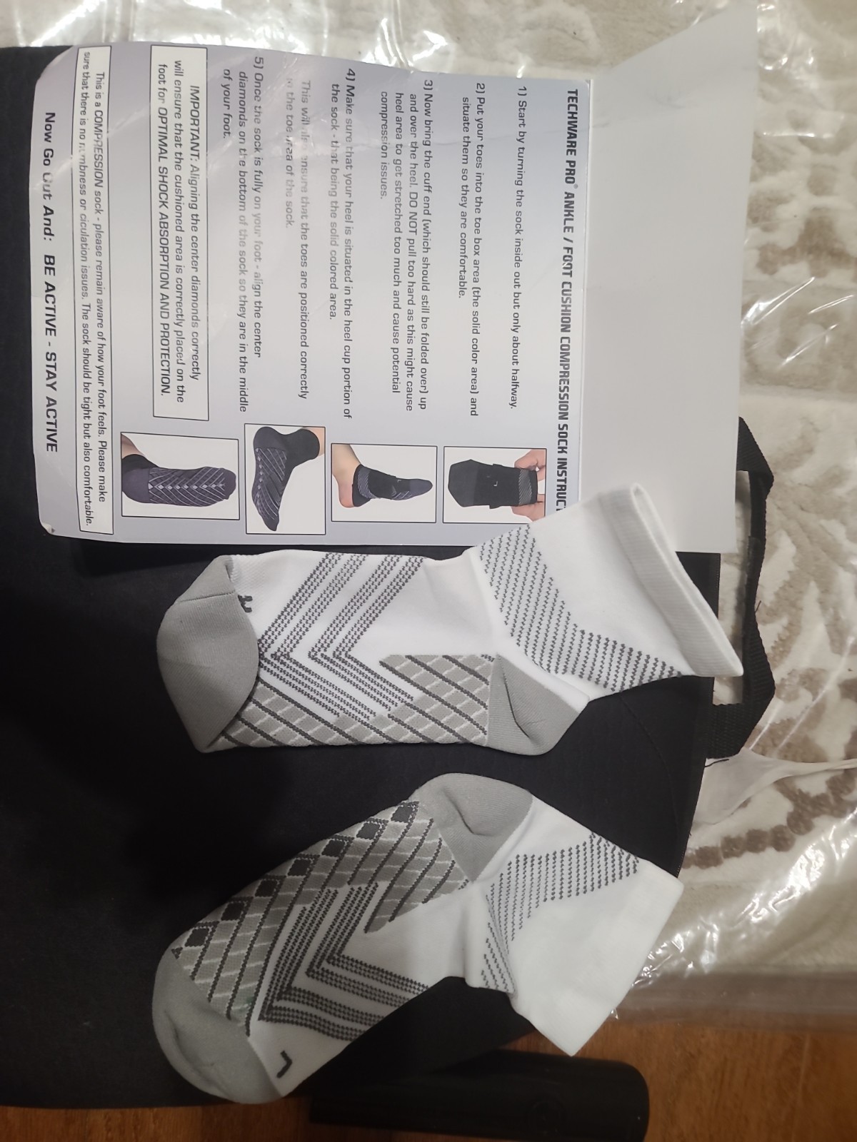 TechWare Pro Compression Ankle/Foot Socks Gray White Size M Be ActiveStay Active