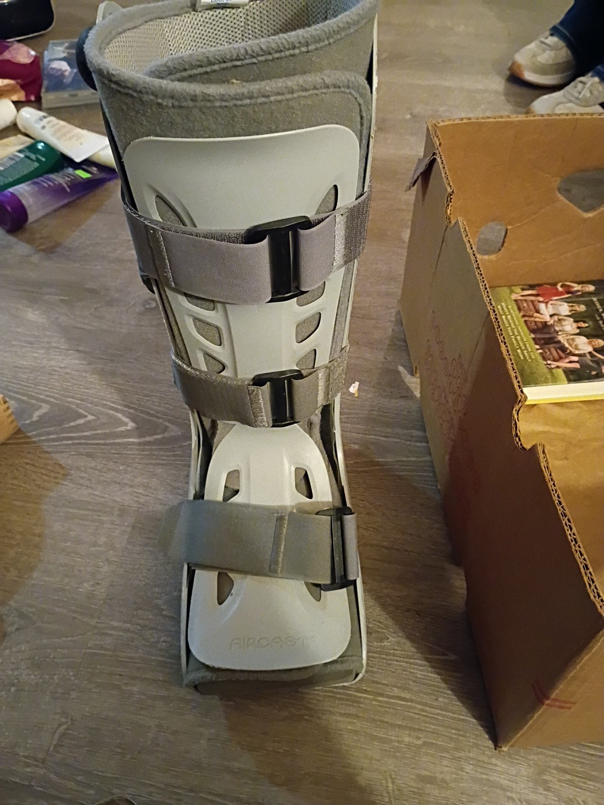 Aircast AirSelect Walker Brace/Walking Boot Large