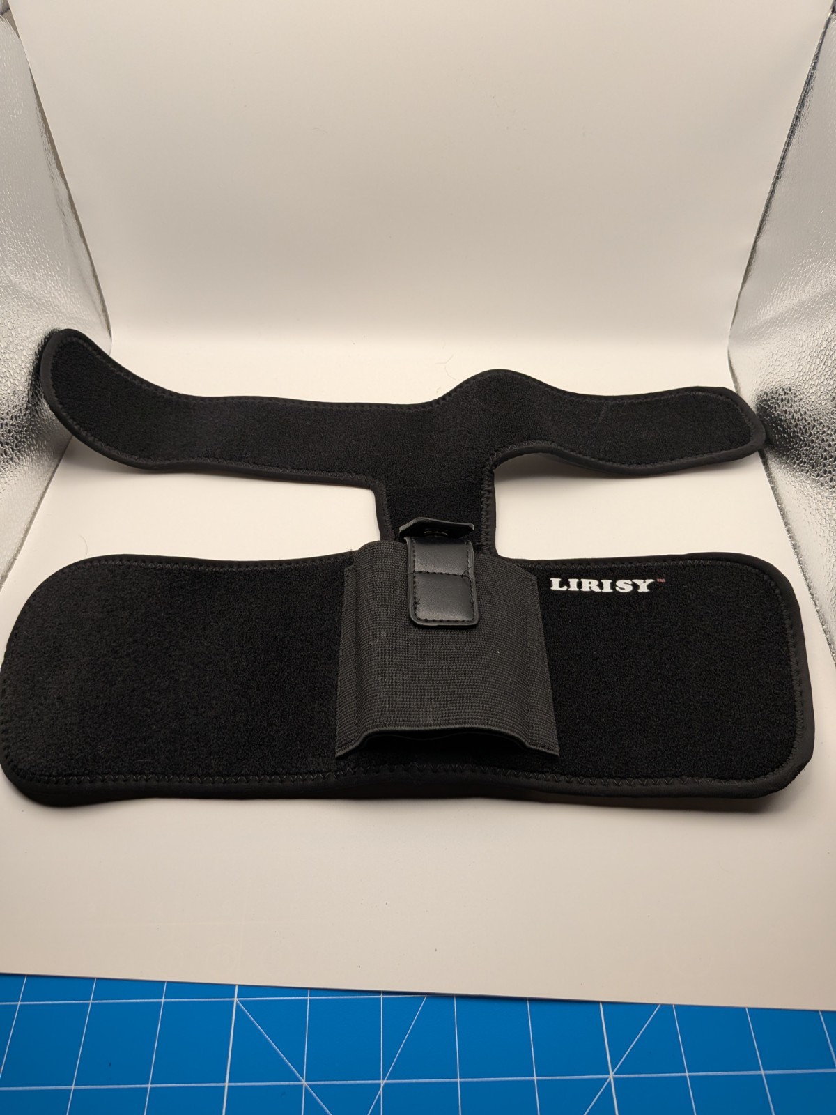 LIRISY Adjustable Wrist Brace for Stabilization, Black, One Size, Unisex