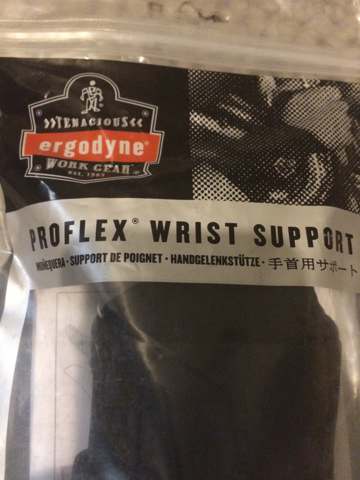 BNIP ERGODYNE Proflex Wrist Support Limits Downward # 4000 X-Large Black Right