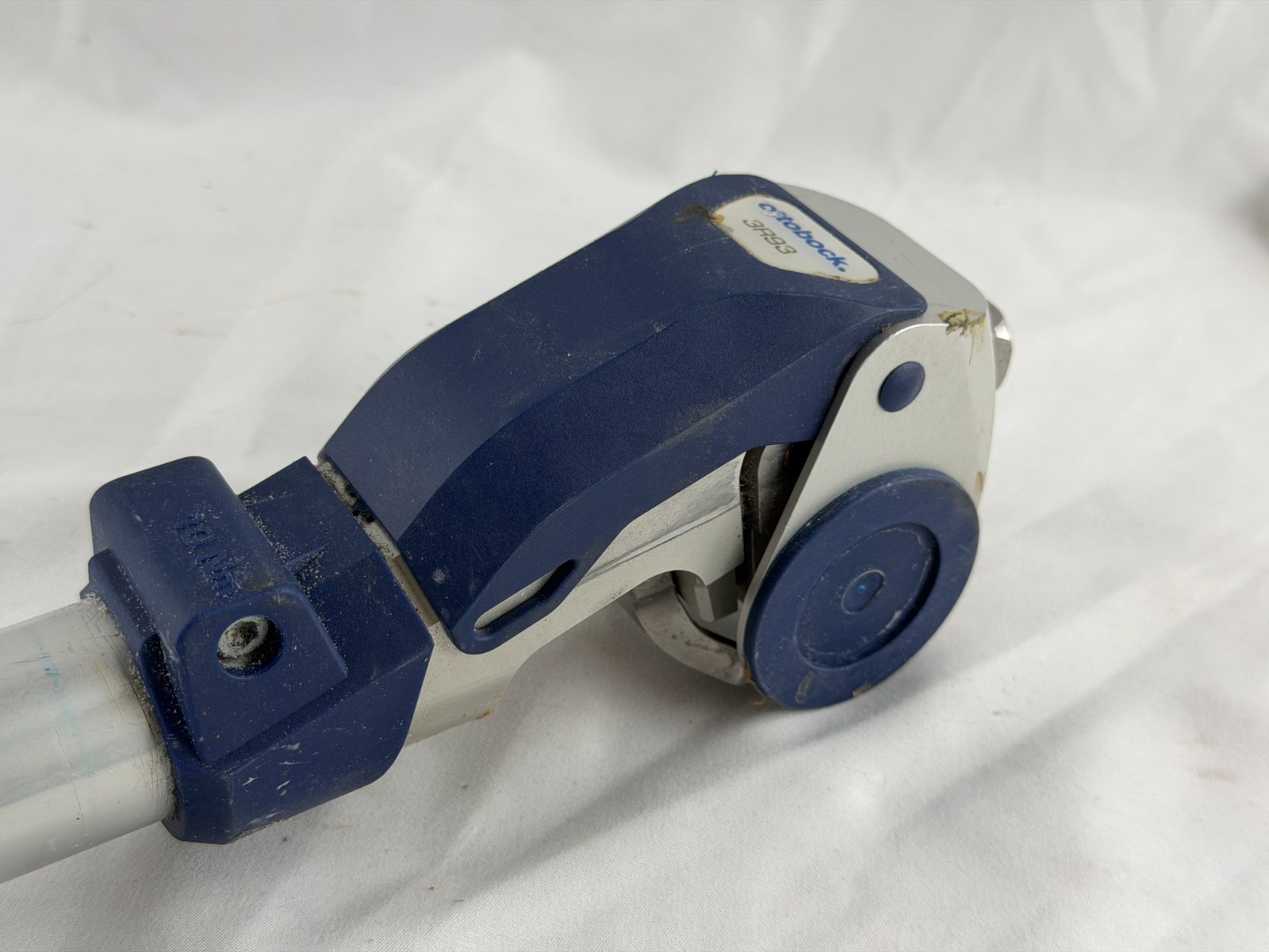Ottobock 3R93 Prosthetic Knee Joint – Manual Locking – Durable Mobility Aid