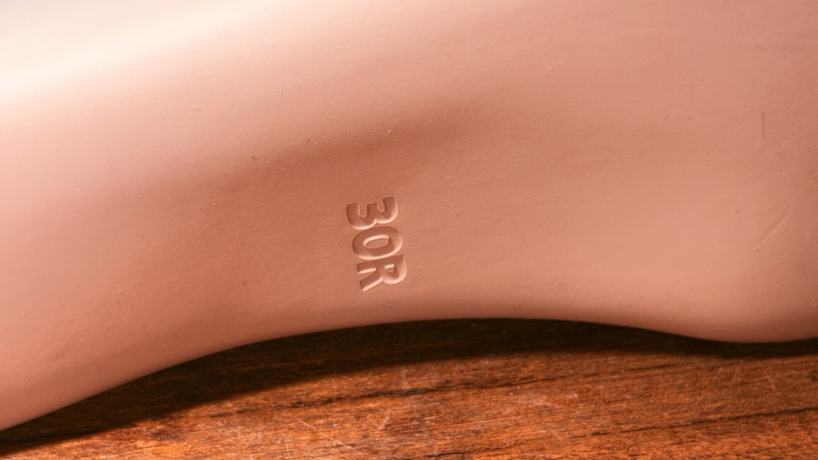 NEW Ossur FST Prosthetic Split Sandal Toe Foot Shell ~ 30cm Right Beige
