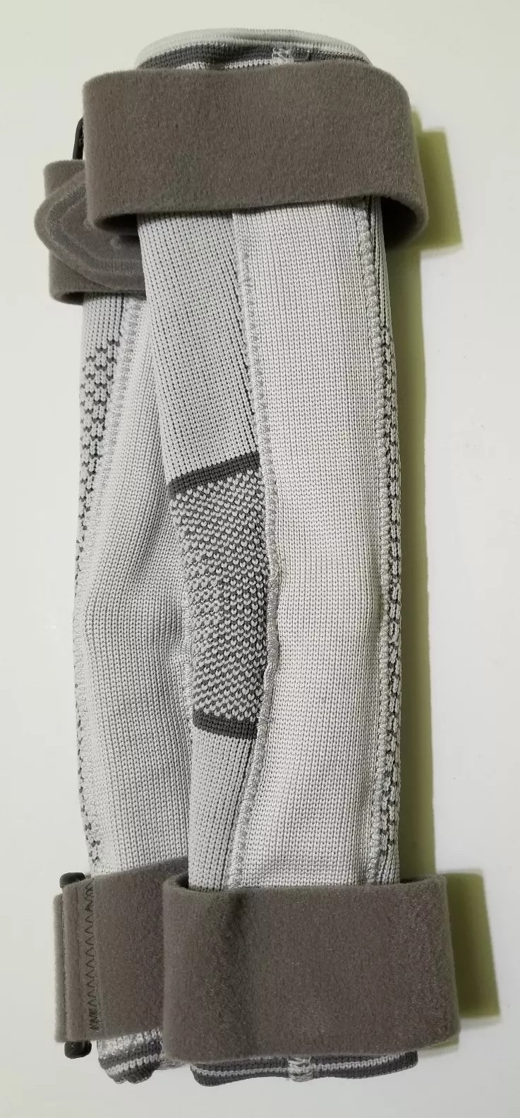 BORT KNEE Support Medium Silver 114460 Germany Sports Orthopedics Rehab New