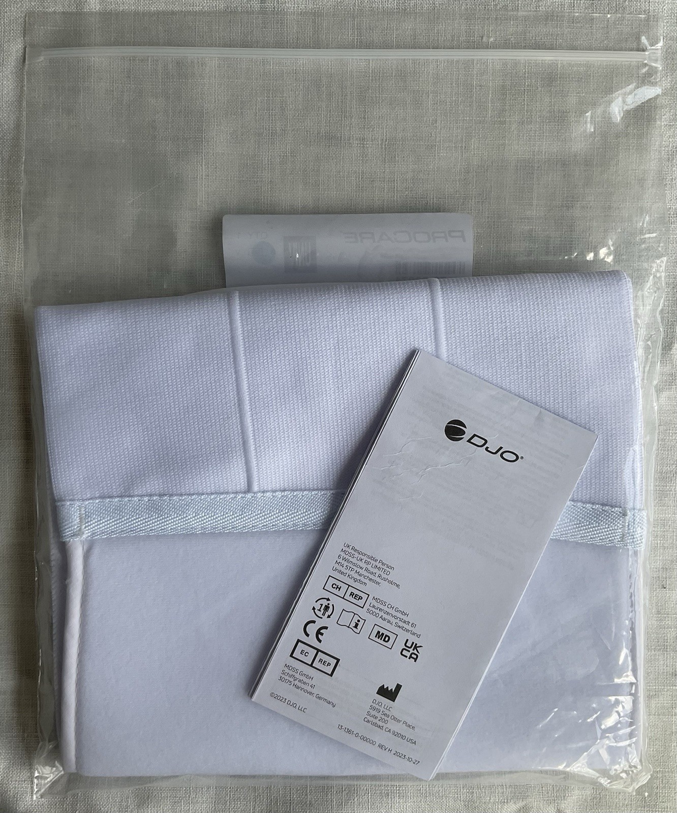 NEW Procare Elastic Compression Binder 9” 3-Panel (45 in to 62 in) SEALED