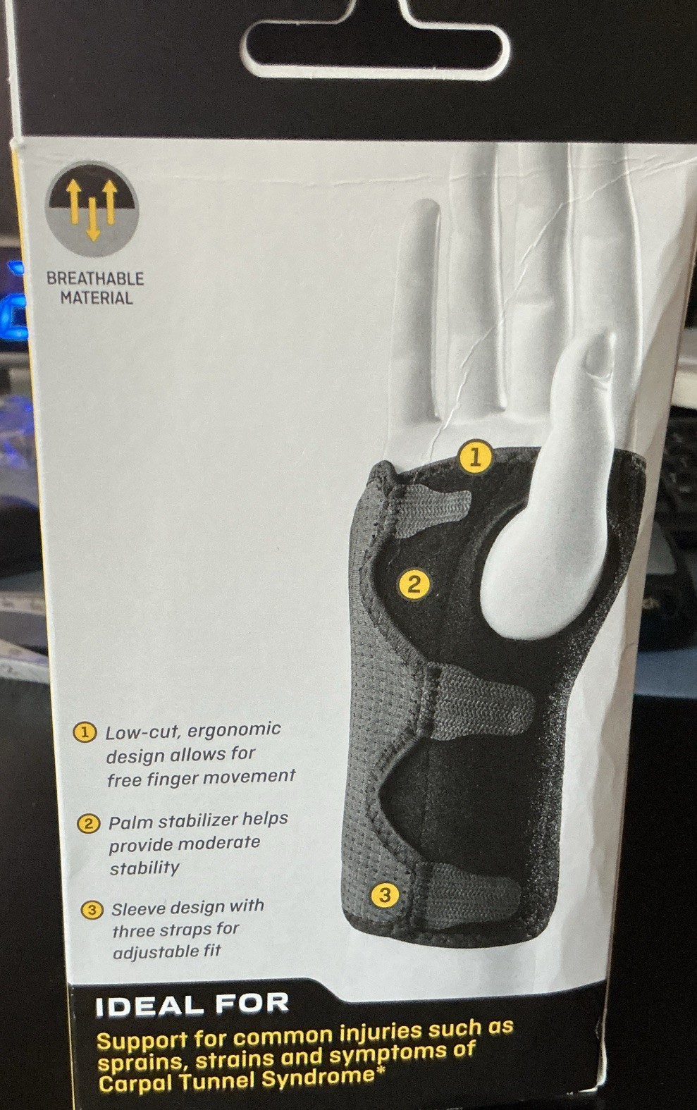 FUTURO Comfort Stabilizing Wrist Brace Adjustable 10770