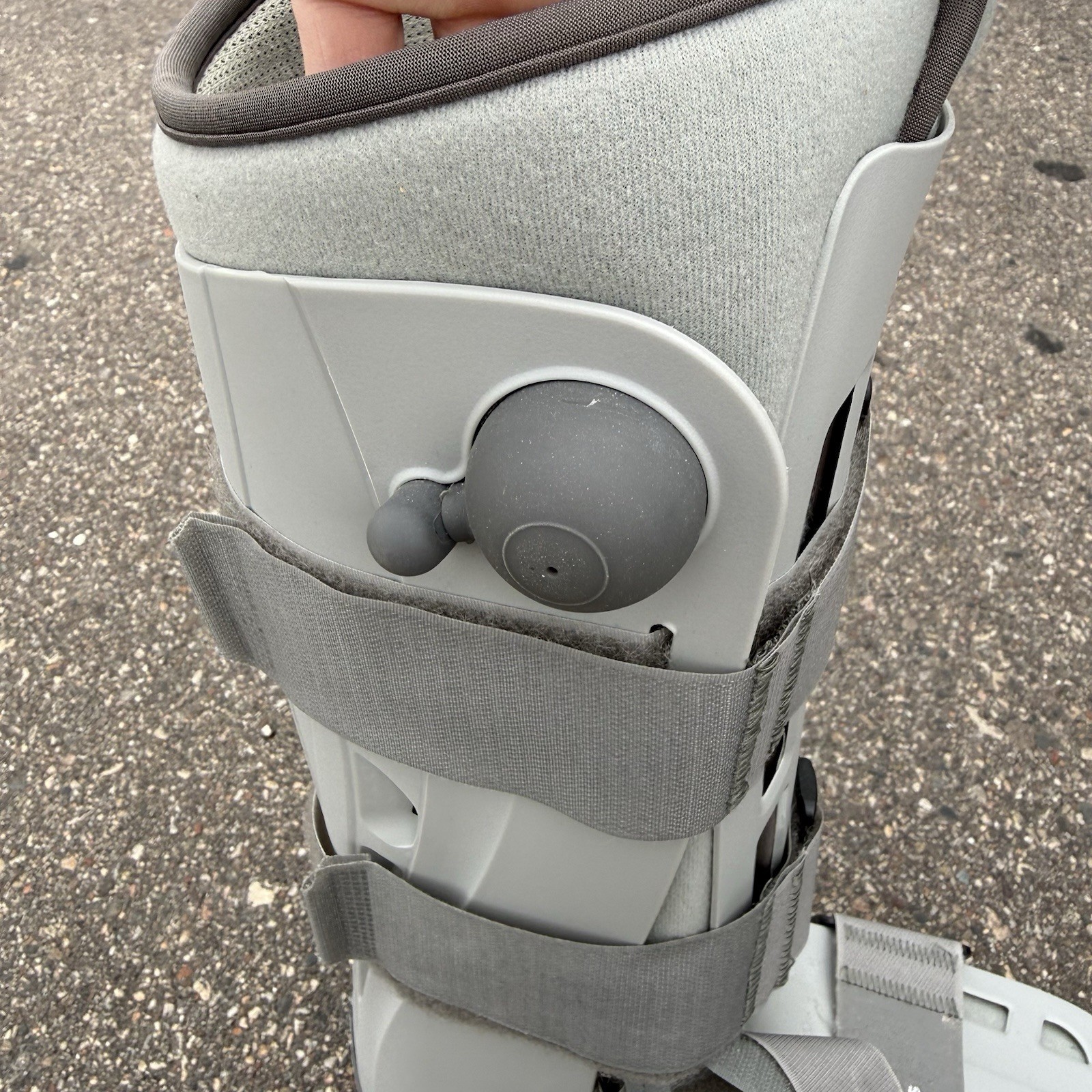 Breg Genesis 4 Strap Tall Walker Boot Size Large