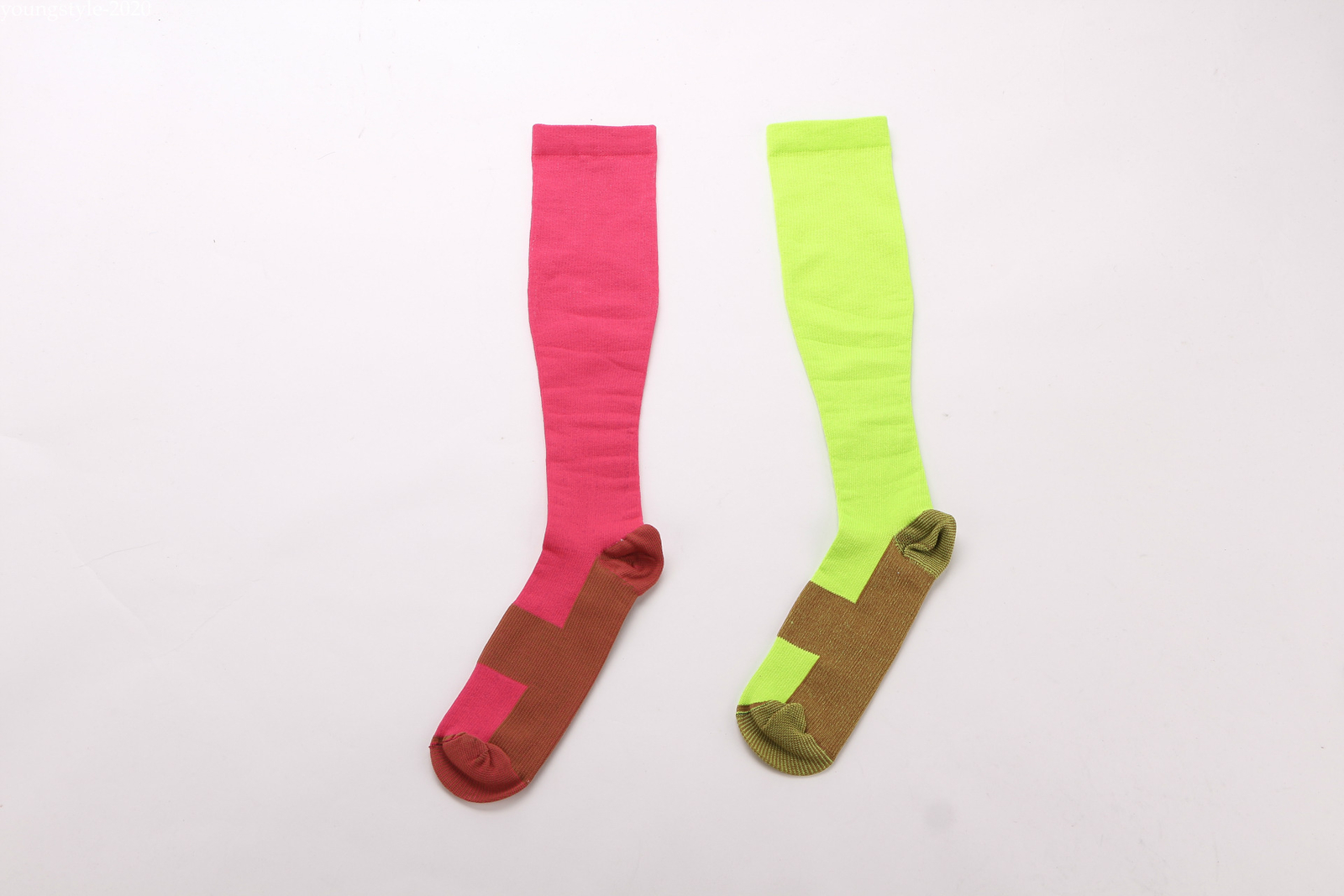 Mens Womens Compression Socks Leg Support Sports for Running Fitness Unisex