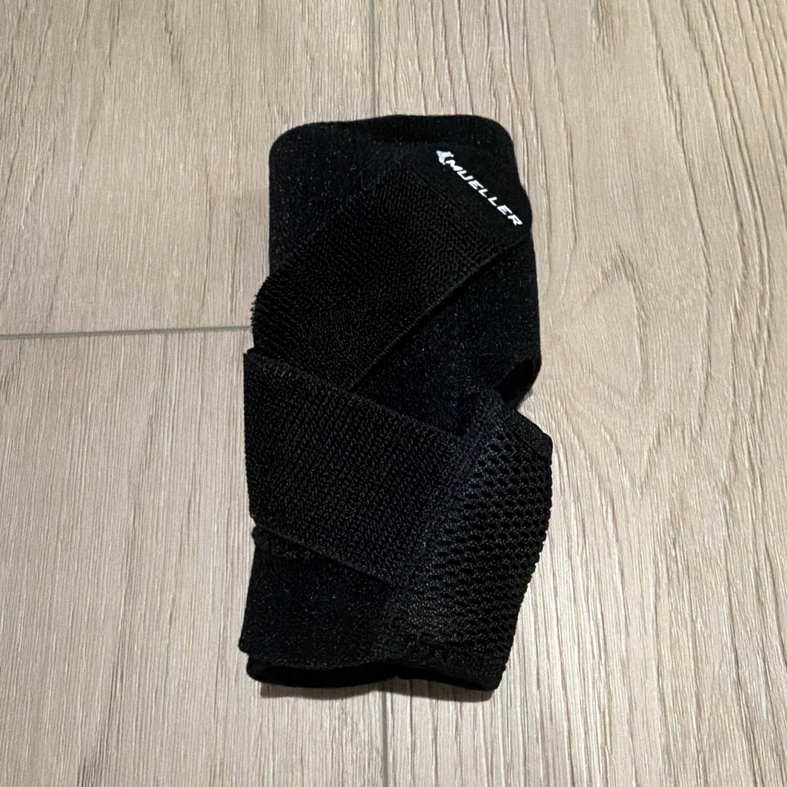 Mueller Adjustable Ankle Stabilizer Brace One Size Neoprene Black Support