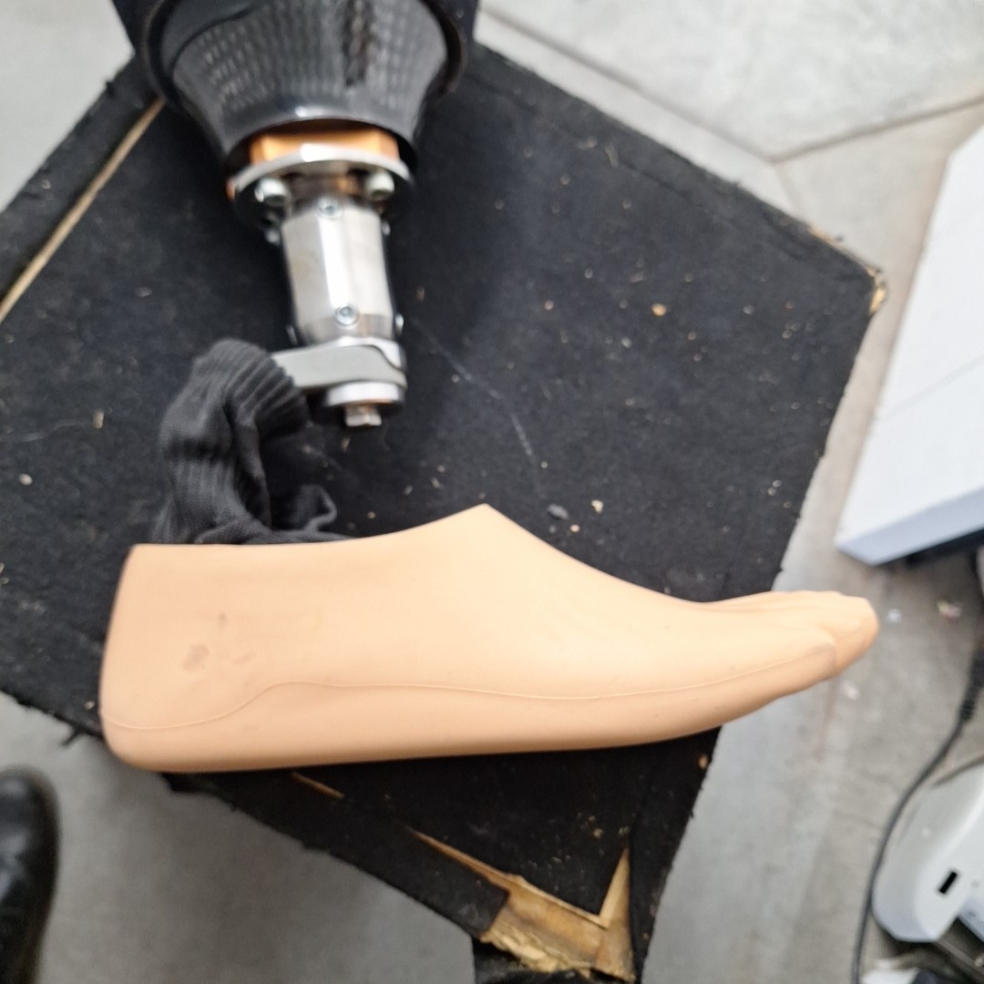 Ossur Balance S Prosthetic Foot Size 28 Cat 5 Good Condition Right
