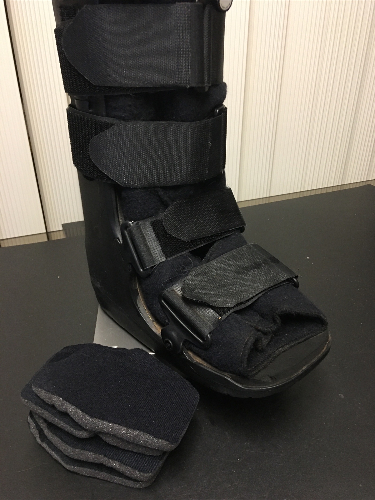 High Top Ossur Walker Walking Air Adjustable Boot Leg Foot Brace Small Hightop