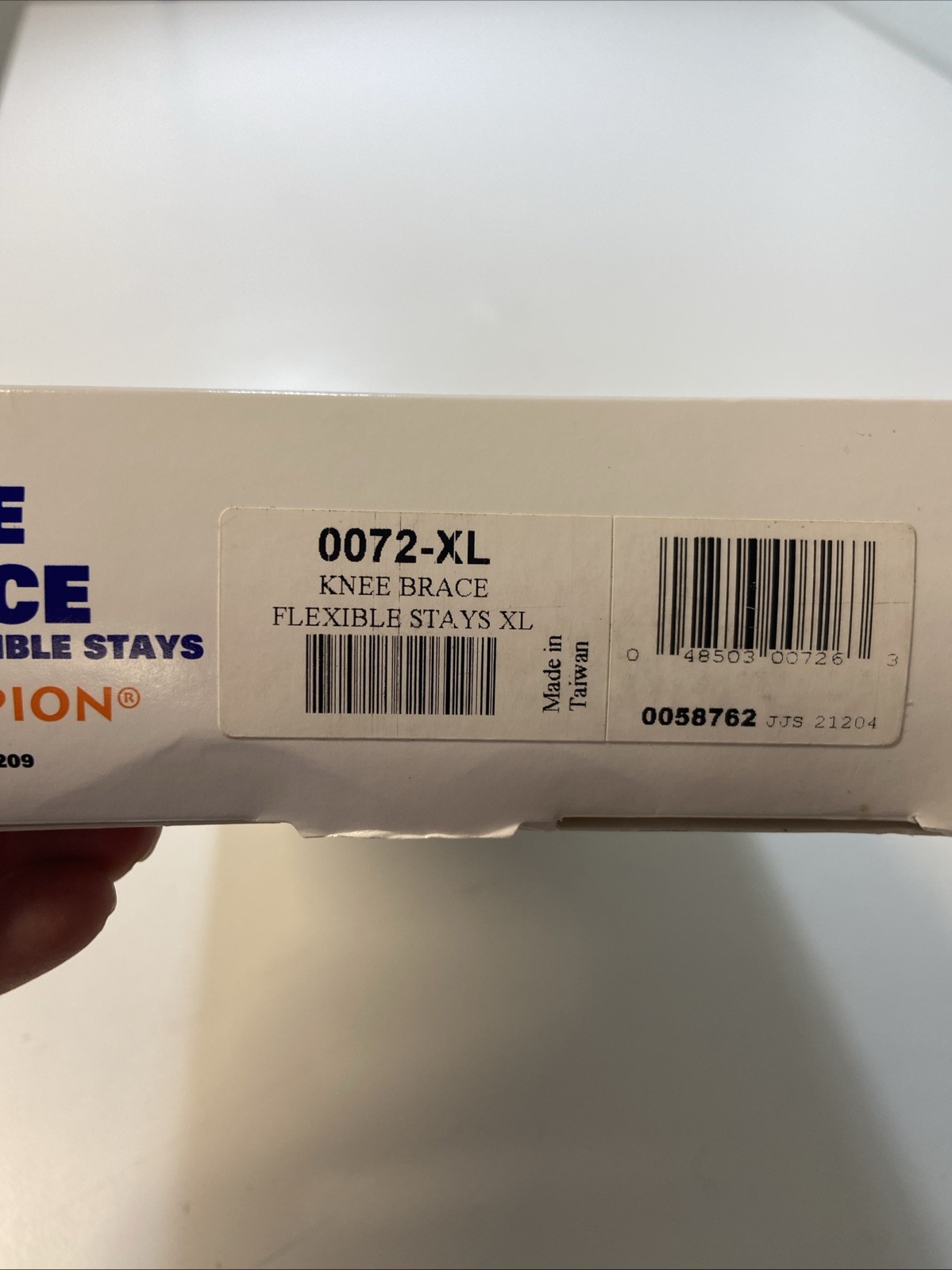 CHAMPION Knee Brace Sheer Elastic Knit Beige 0062-S NEW in Box Small