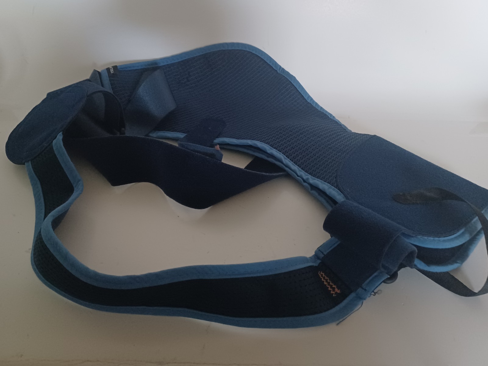 VELPEAU Medical Arm Sling Shoulder Immobilizer – Rotator Cuff Support Brace (L)