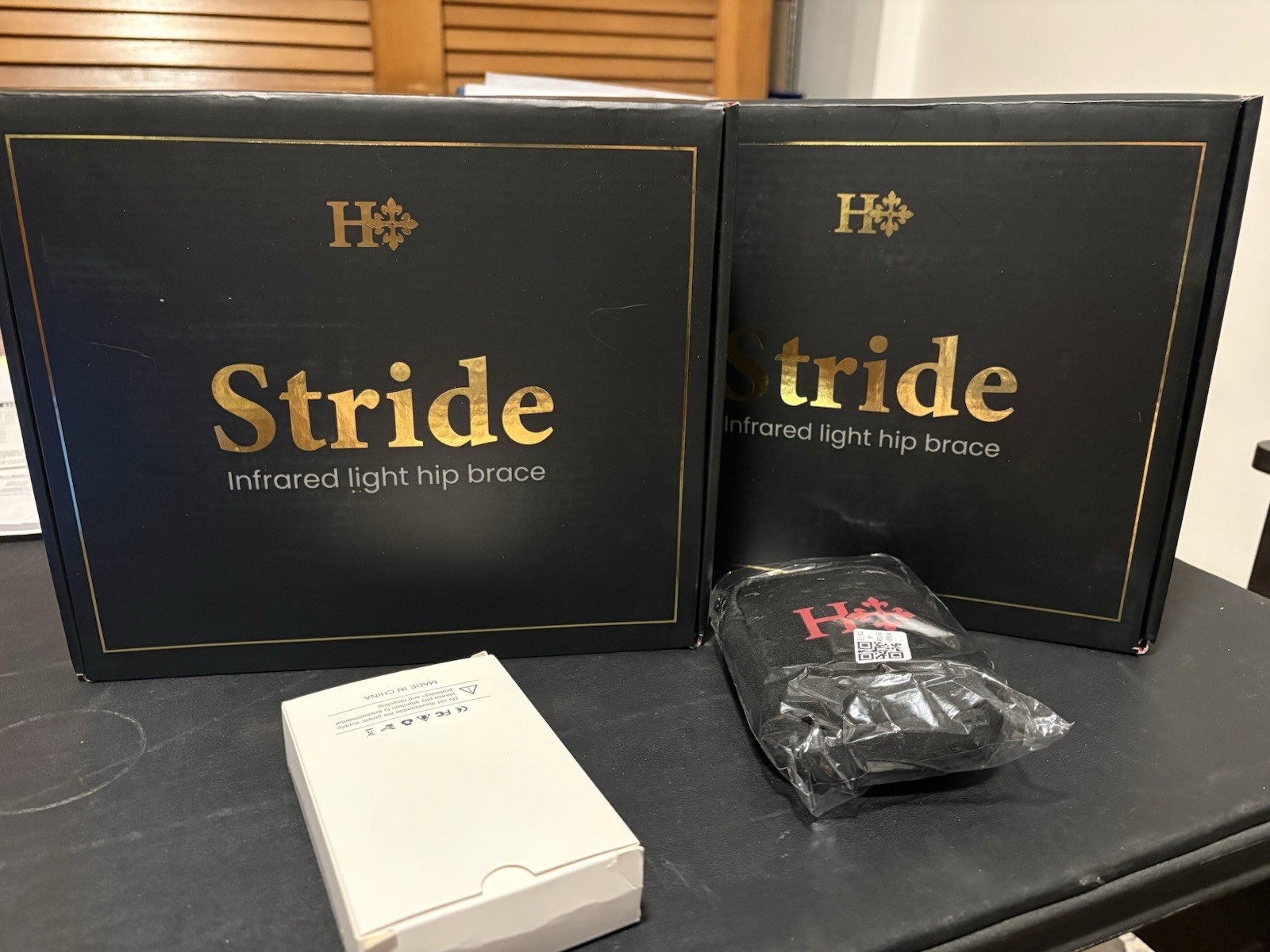 halsten stride with Rechargeable Battery Pack