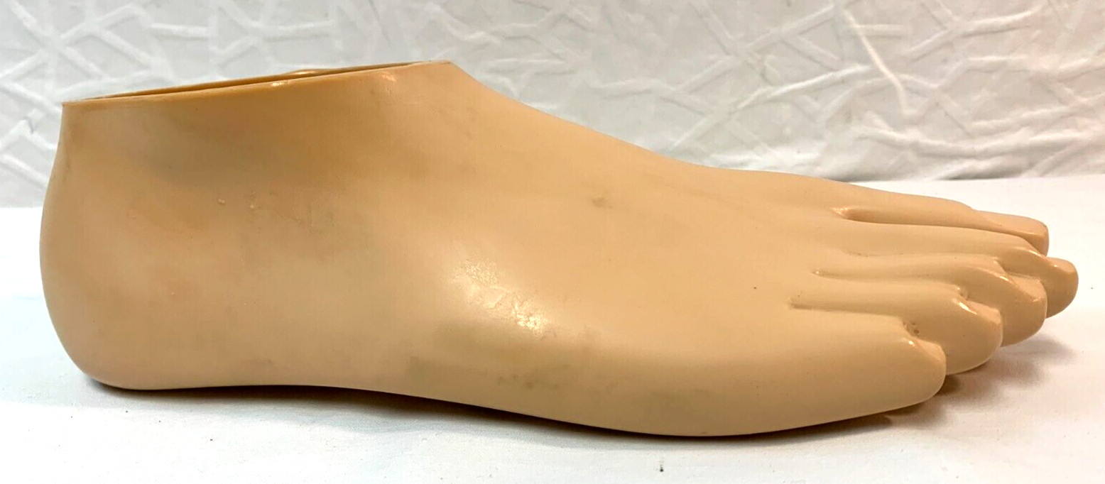 RIGHT Prosthetic Foot Shell with Sandal Toe ~ Size 29