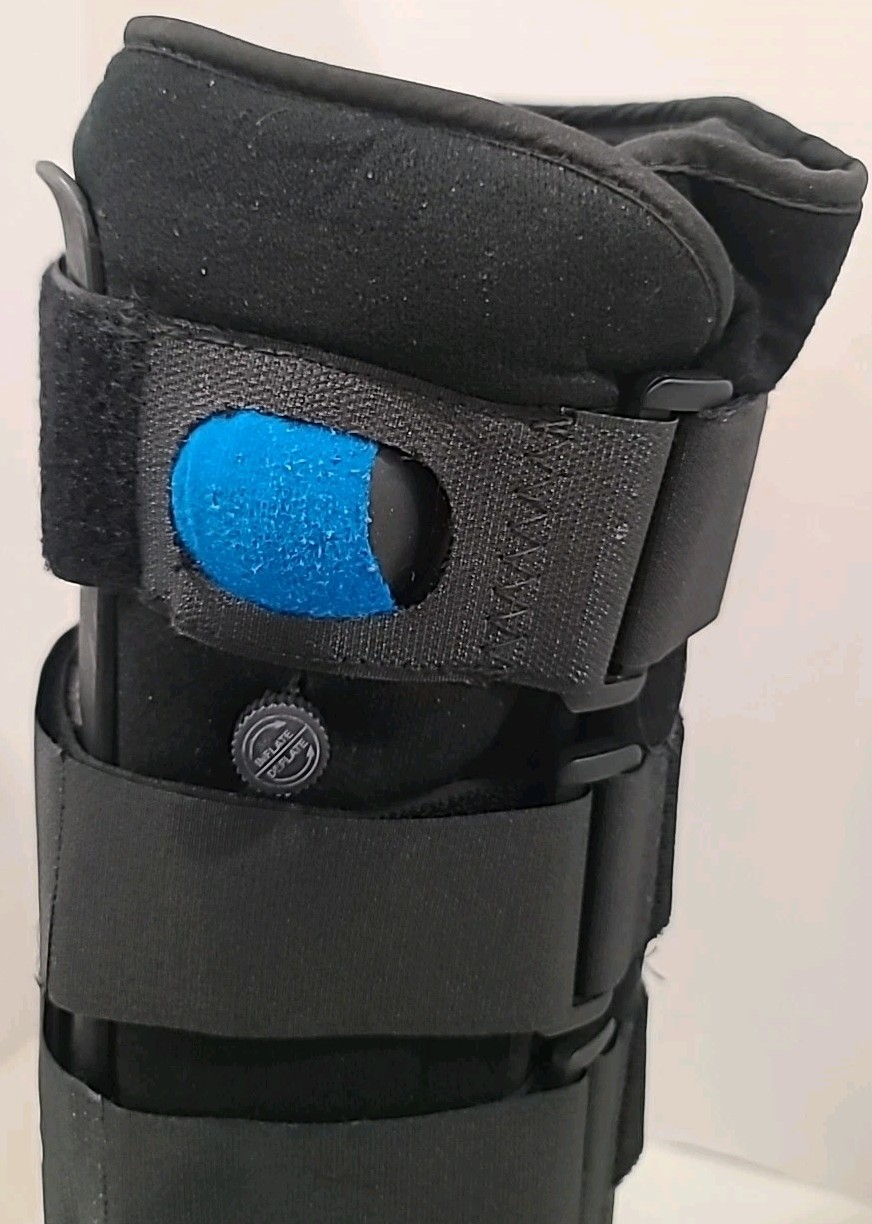 United Ortho Air Cam Walker Fracture Boot, Extra Large, Black