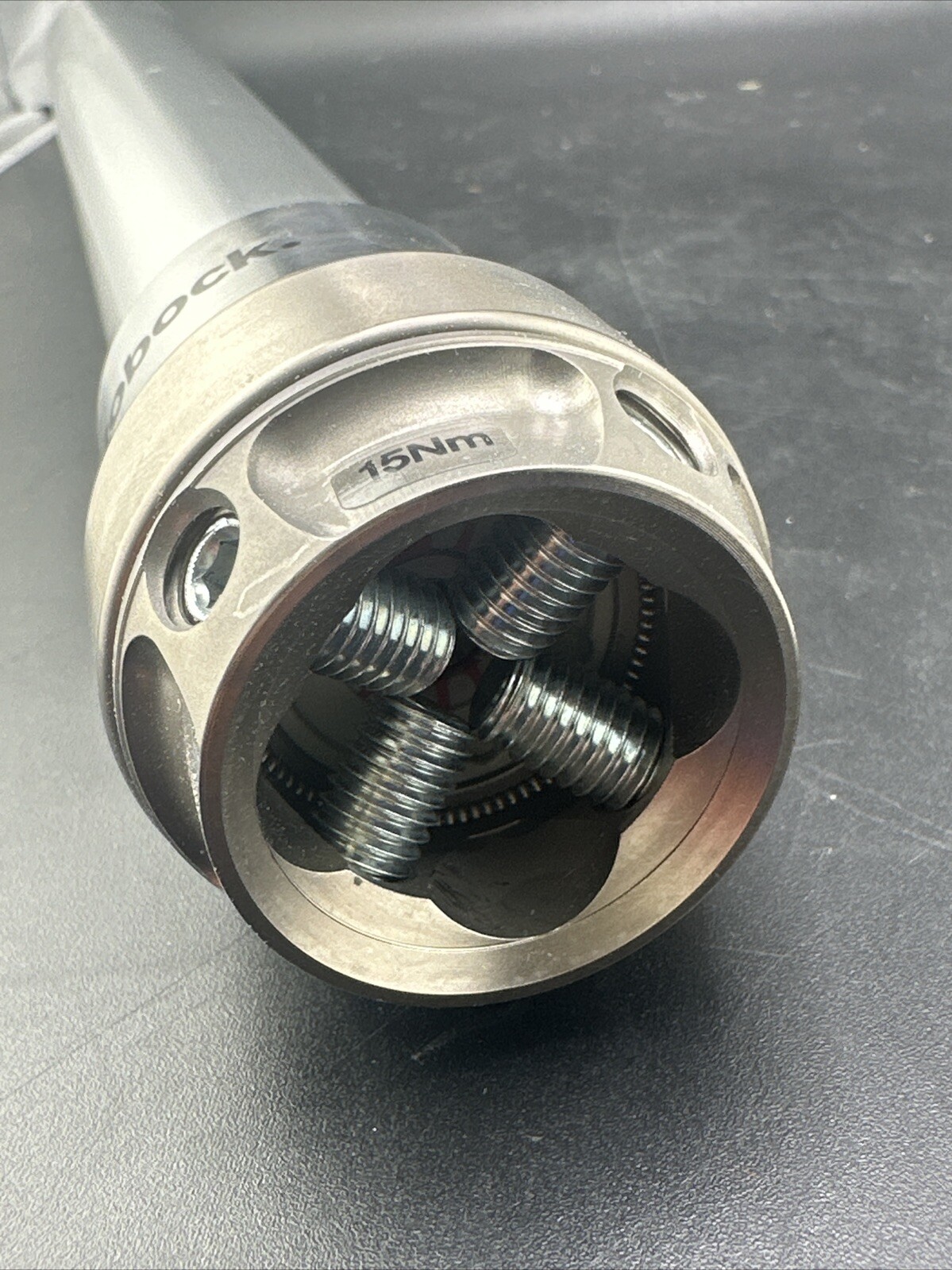 OTTOBOCK Otto Bock 2R67 Tube Adapter With Torsion Unit. Prosthetic Pylon