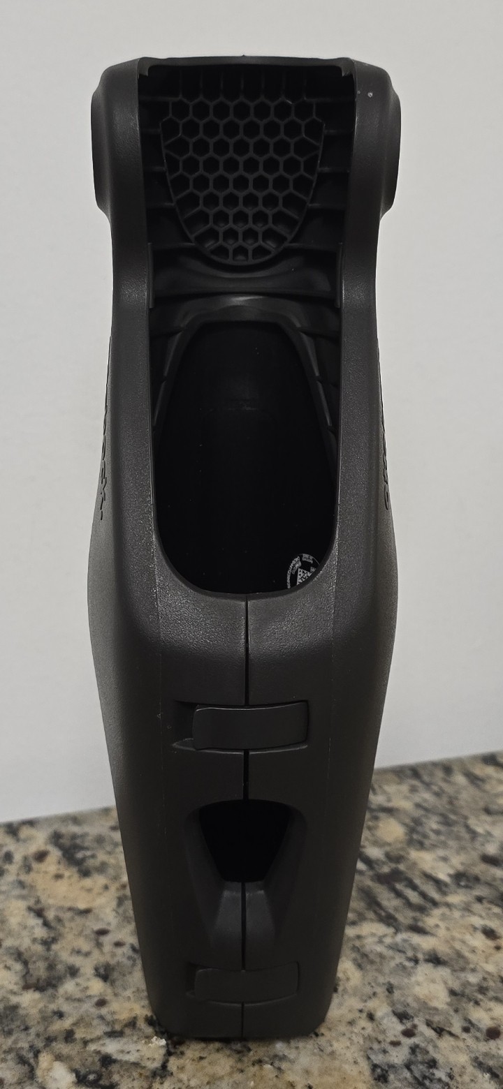 New 2026 ottobock C-Leg 4 This prosthesis was purchased in 03/23/2026.