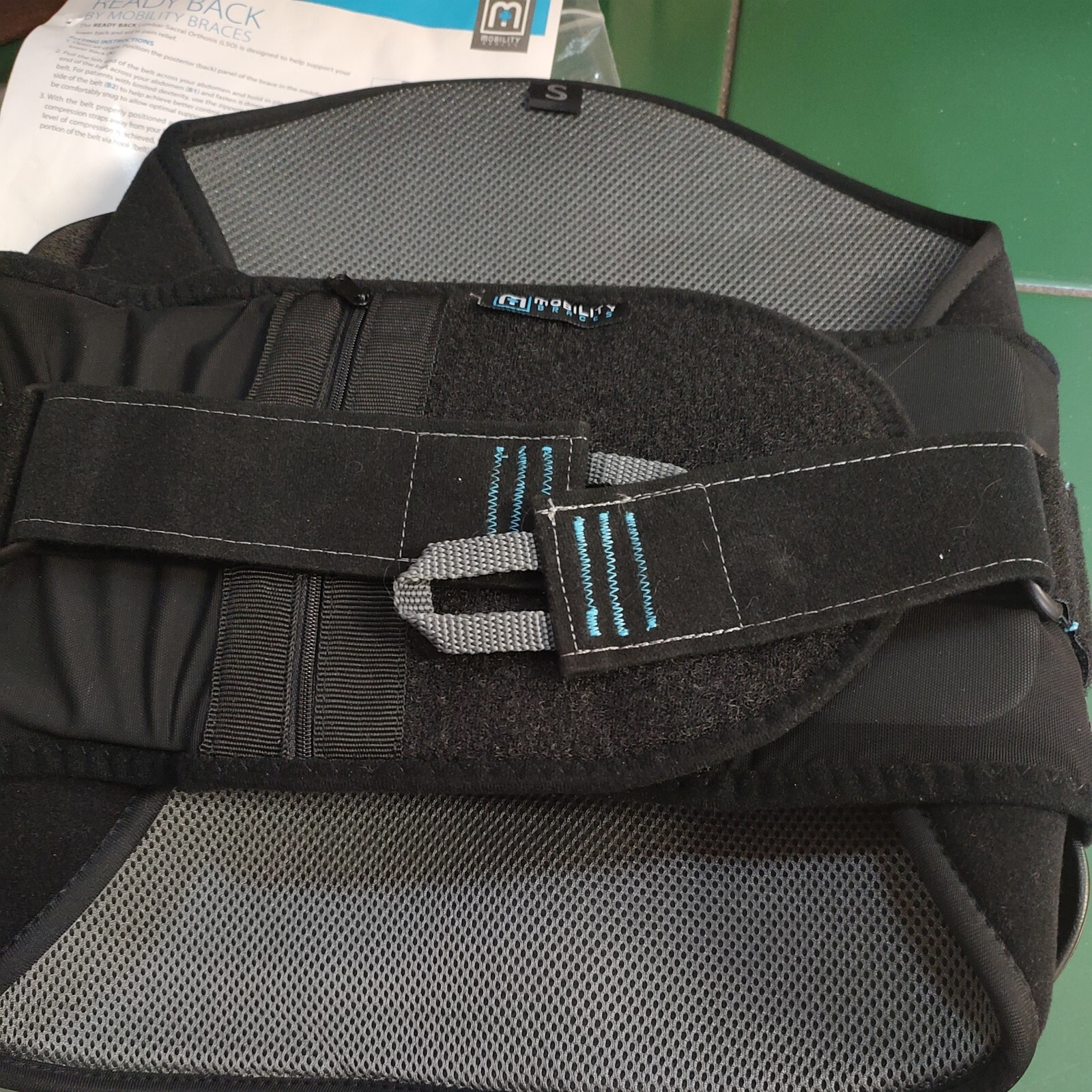 NEW MOBILITY BRACE READY BACK *SMALL*