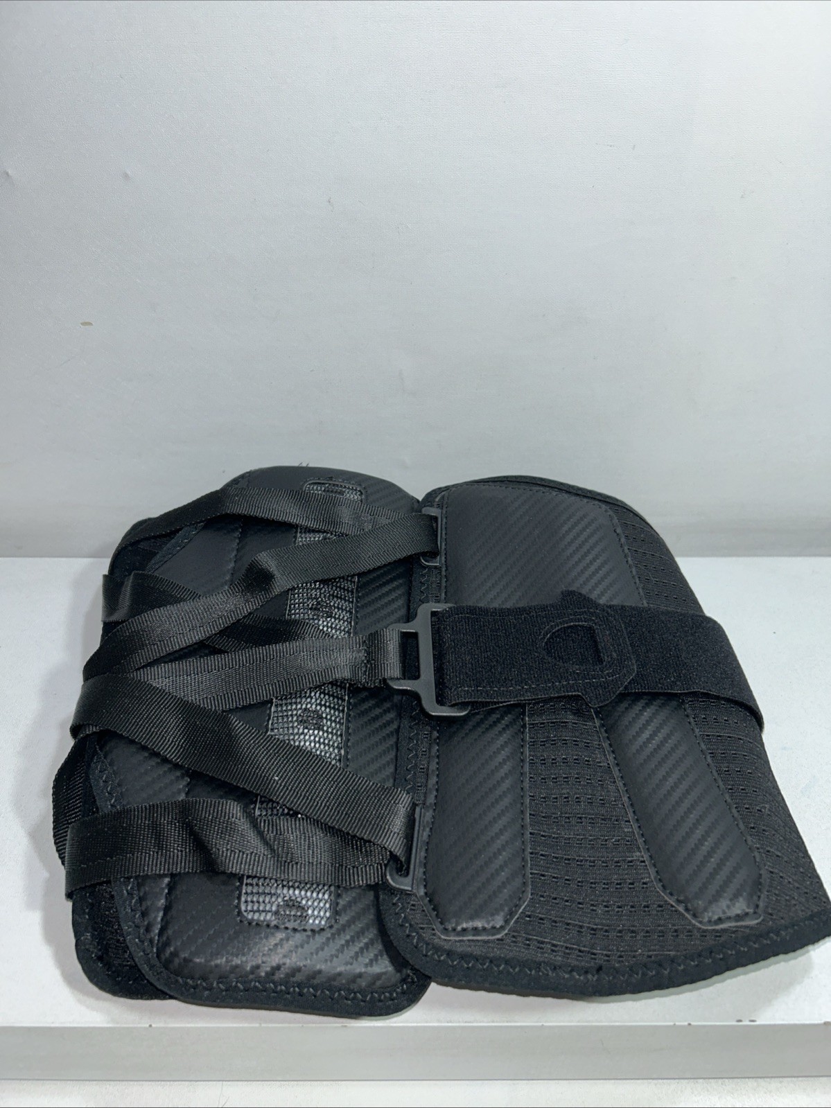 New 11 Inch Height Size Small Back Brace For Lower Back Pain Support With Verteb