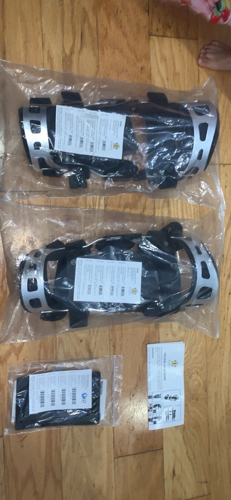 Dr Medical The DUAL OA Reliever Right and Left, Large Knee Brace KB0104-147R-03