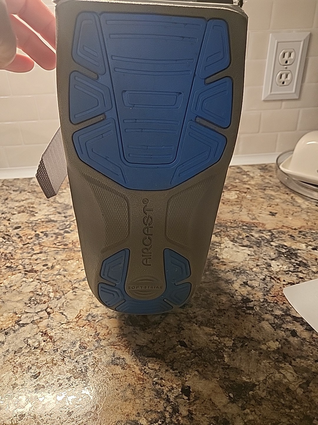 Aircast Softstrike Air Pump Walking Boot, Cast for Broken Sprained Ankle, Large