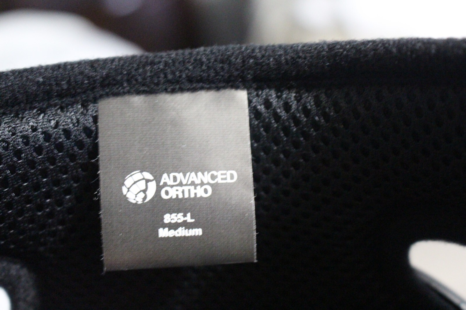NEW Advanced Ortho Hinged ROM Sports Knee Brace for ACL 855 L Medium NIP