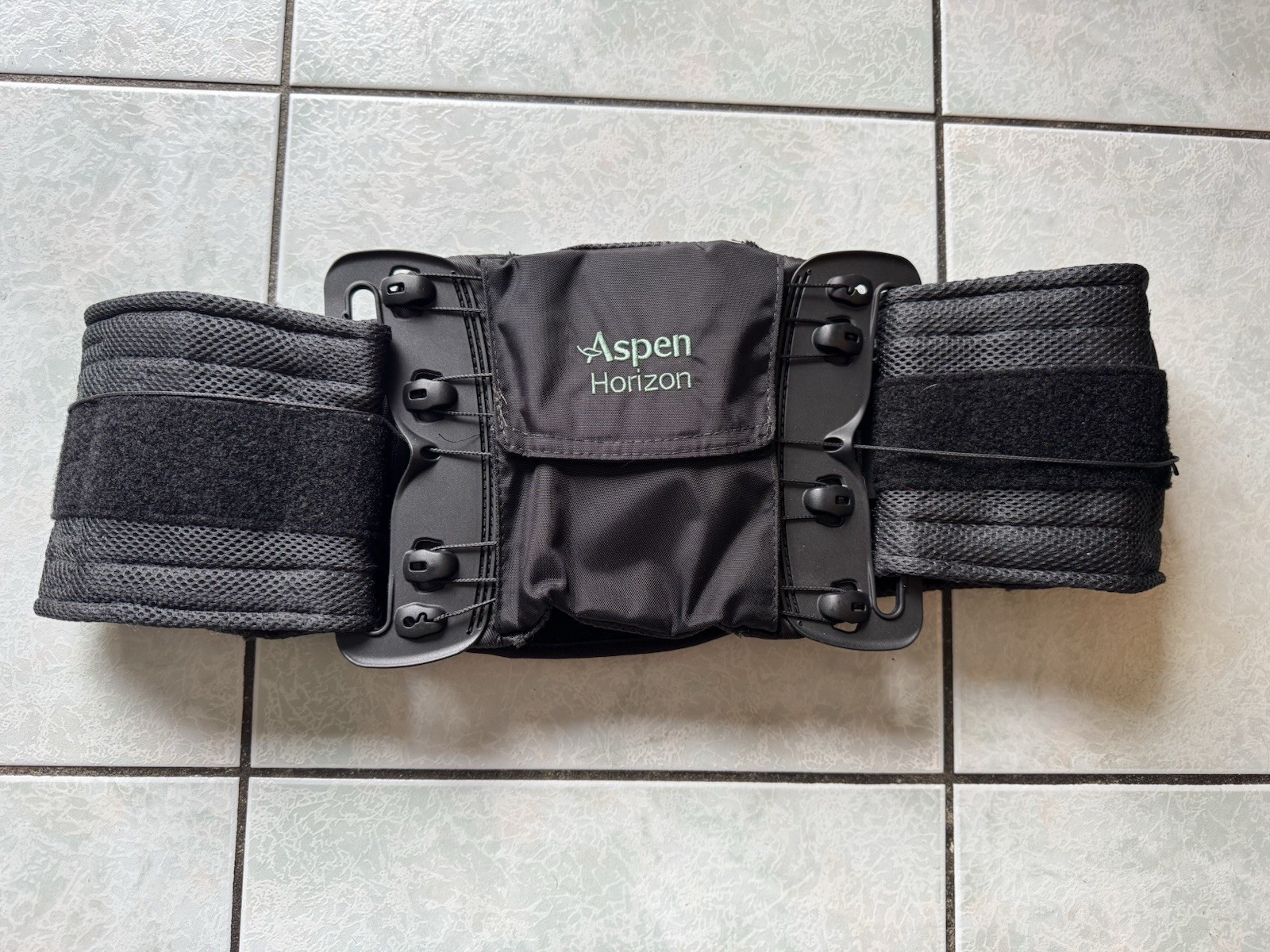Aspen Lower Back Brace Lumbar Support Belt Adjustable Spine Support Black