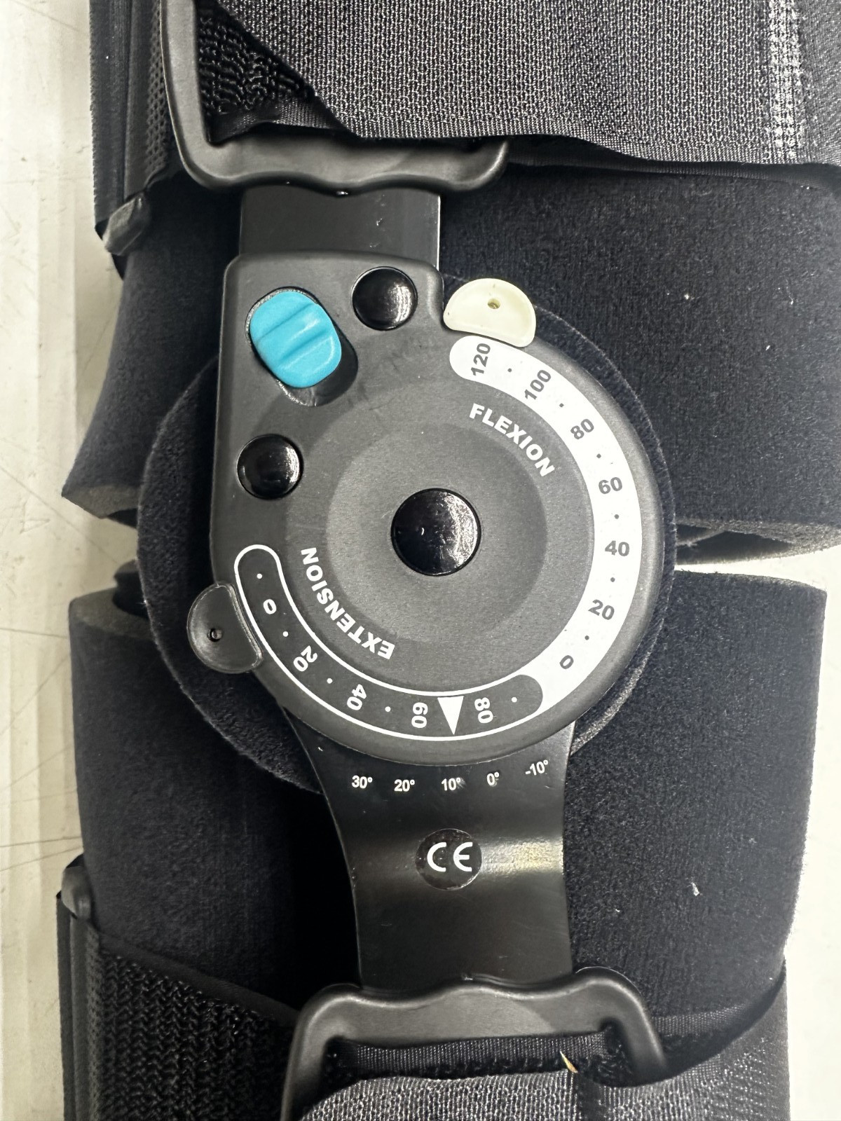 Ossur Formfit Post-Op Knee Brace – KNEE PO FULL XL 24IN DL – FPOK403202