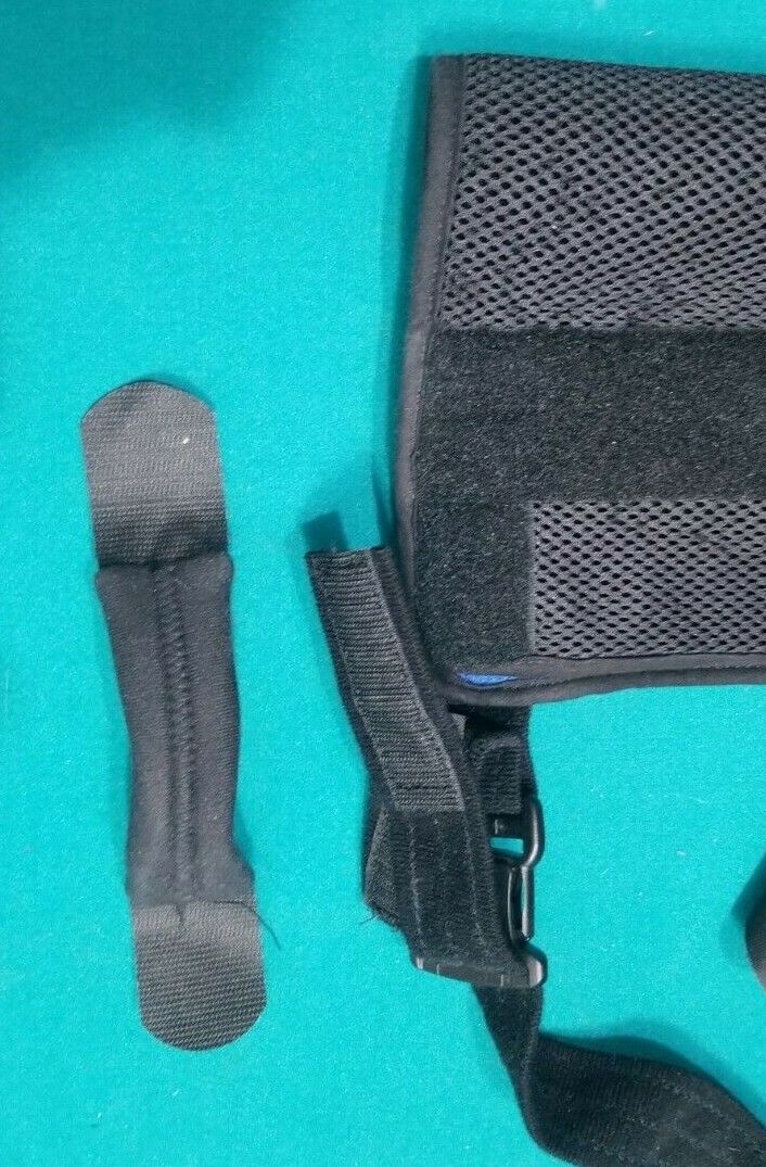 Breg Medical Sling Slingshot 2 Padded shoulder Pillow and Wrist Brace