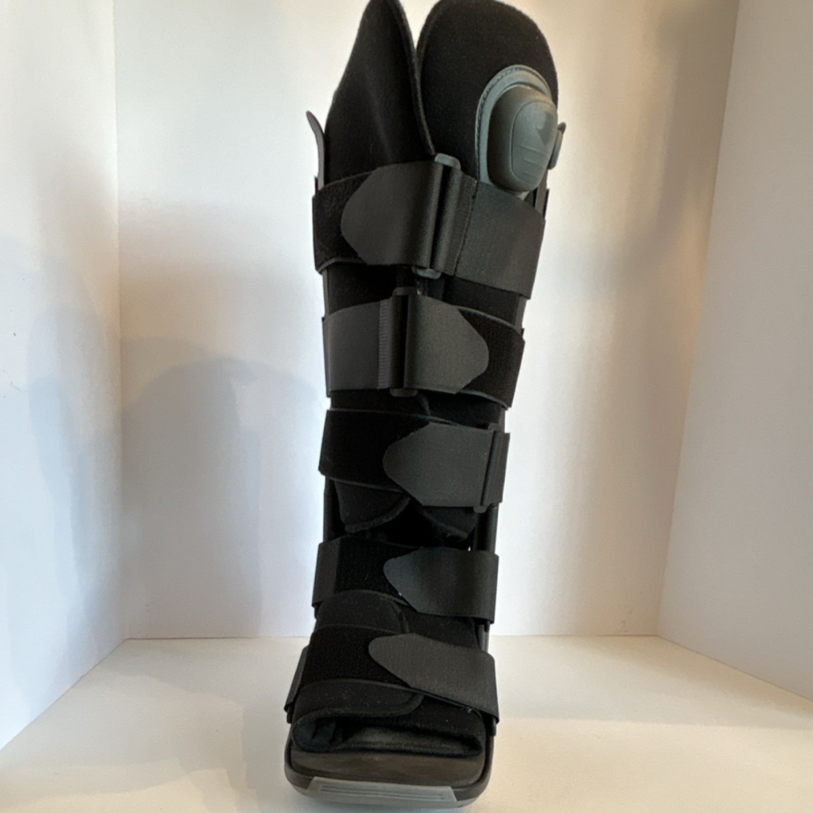 Breg Shockpod Adjustable Orthopedic Walking Boot Black Gray CE Certified