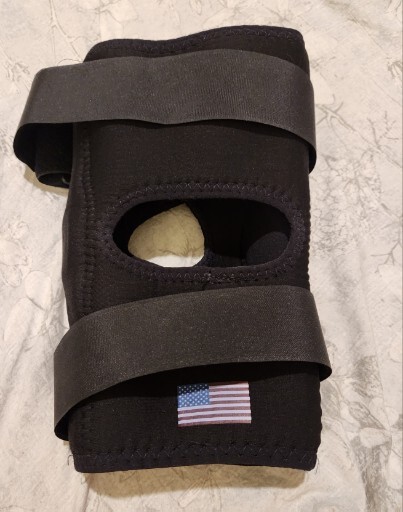 FRONT LINE MEDICAL 1/8″ Neoprene Stabilized Knee Support, #K46 XL