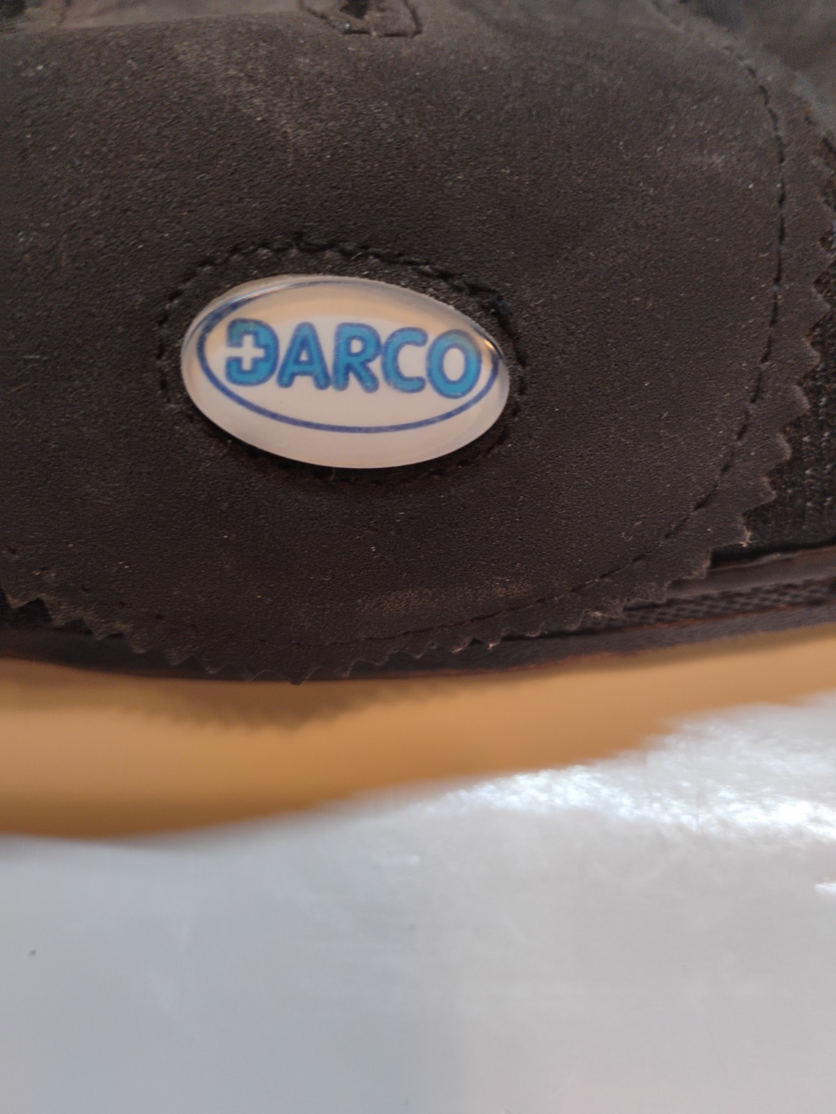 Darco Surgical Post Op Medical Shoe Size Medium Square Toe