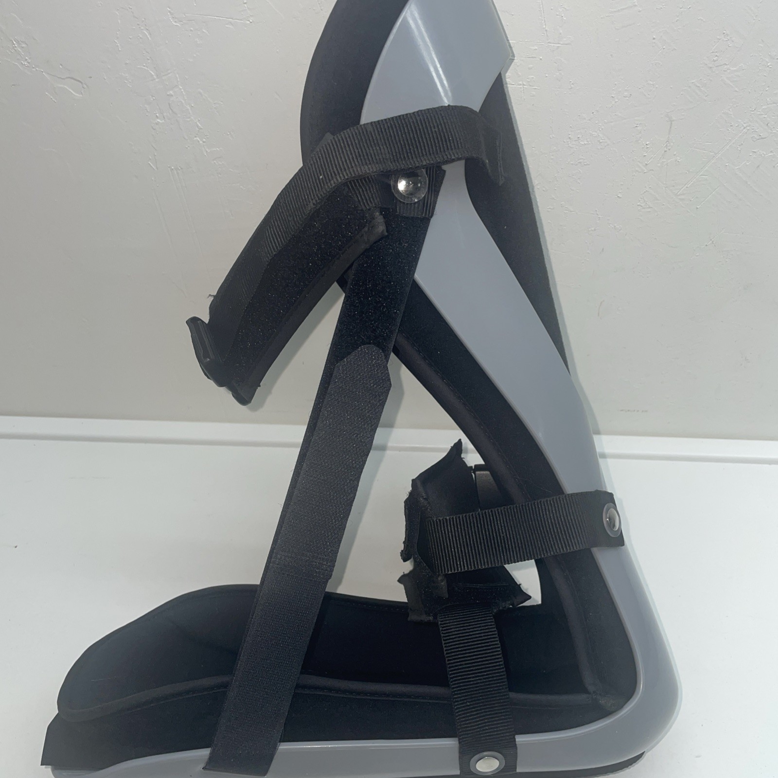 United Ortho Plantar Fasciitis Adjustable Night Splint large ￼Black Padded A/26
