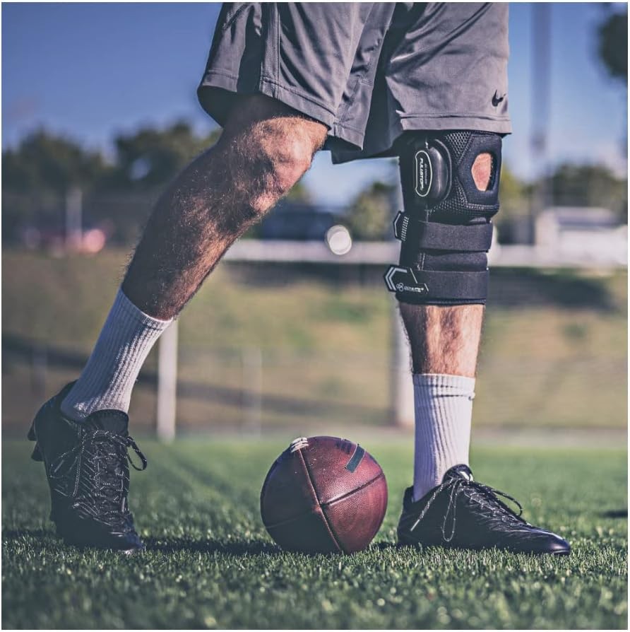DonJoy Performance BIONIC FULLSTOP ACL Knee Brace, Medium Medium, Black
