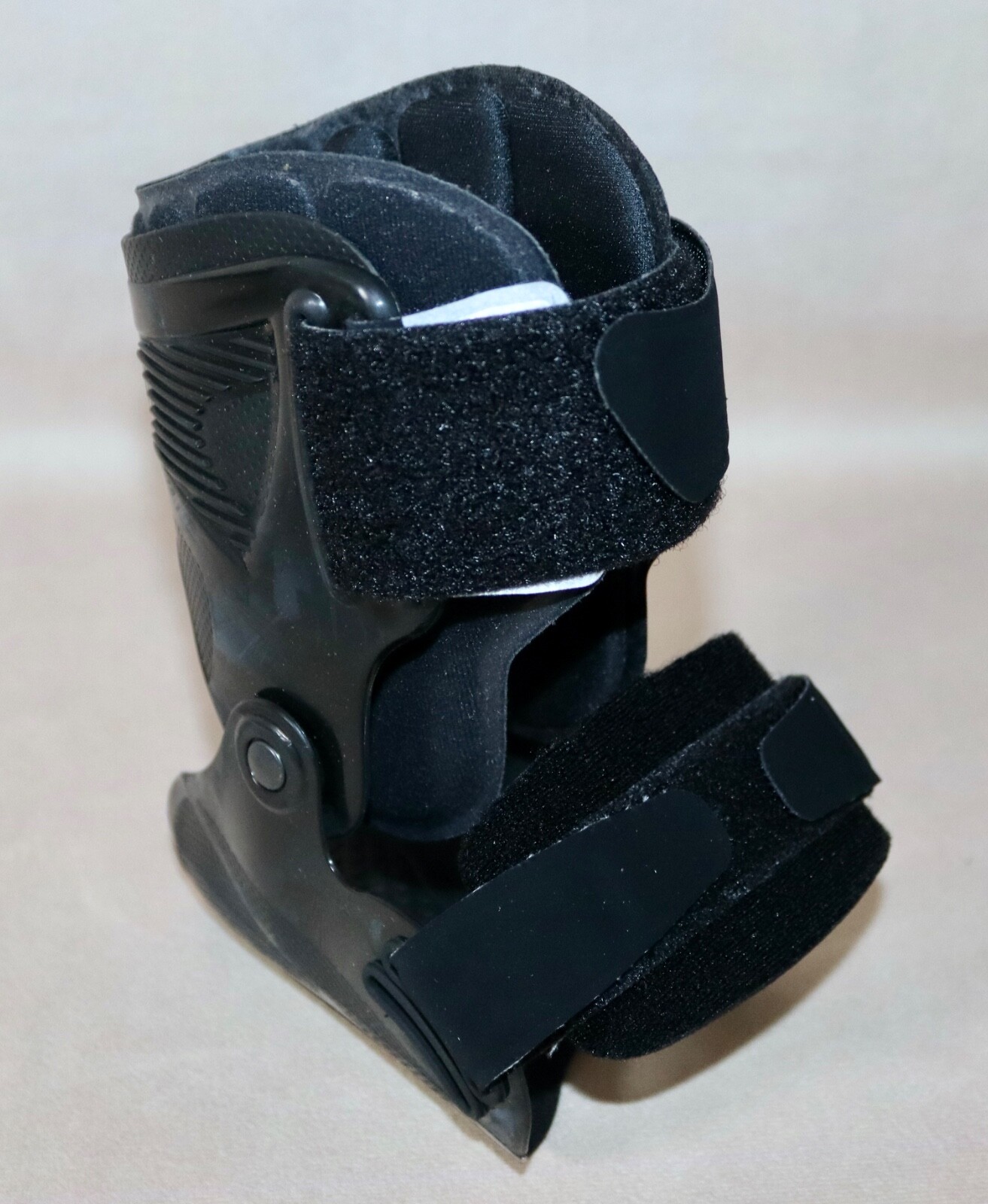 Breg Ultra Zoom Ankle Brace ~ Adult S/M (Men 6-10 Women 7-11) ~ Black #10222 NEW