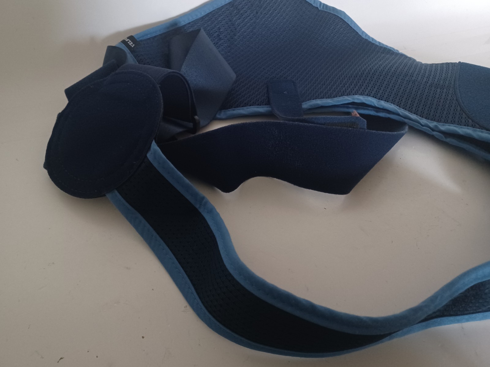 VELPEAU Medical Arm Sling Shoulder Immobilizer – Rotator Cuff Support Brace (L)