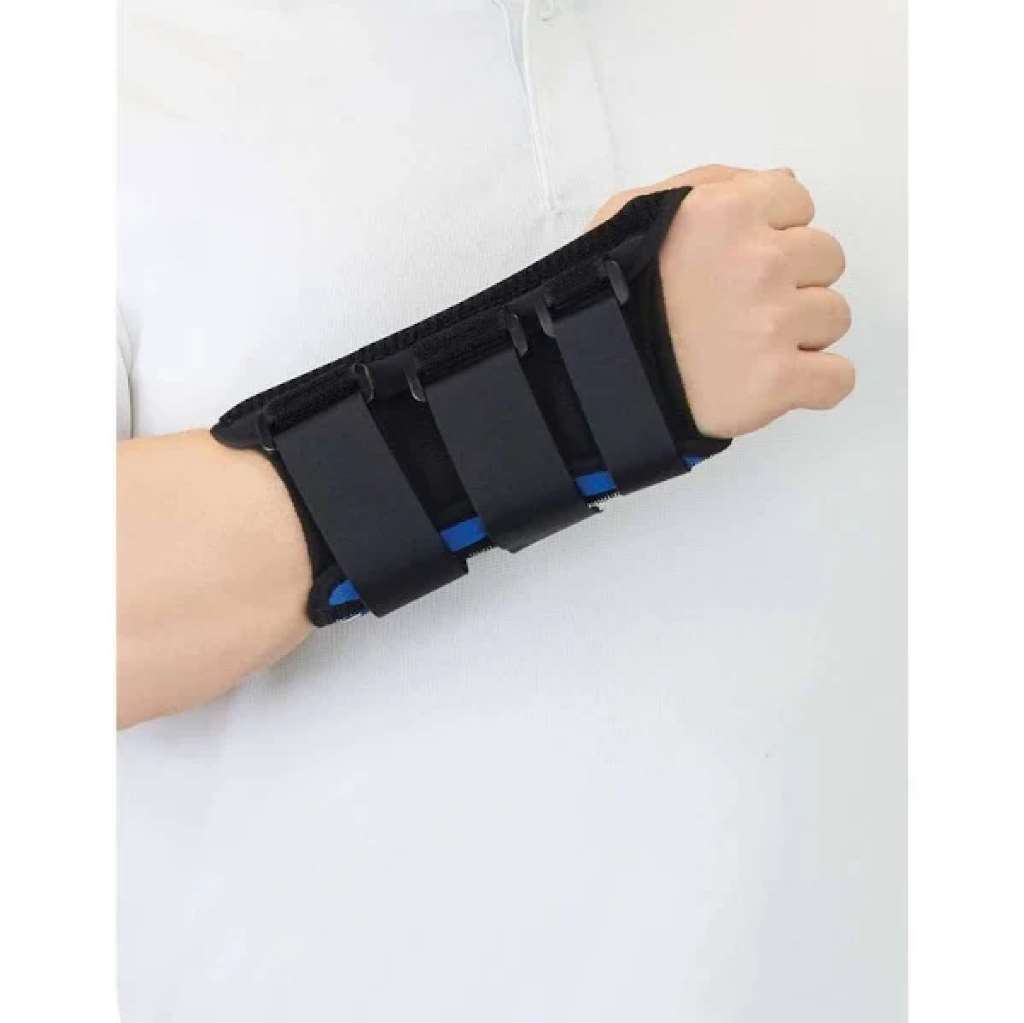 MEDI Protect.Universal Wrist Brace (Black/Blue) Right Hand X-Large