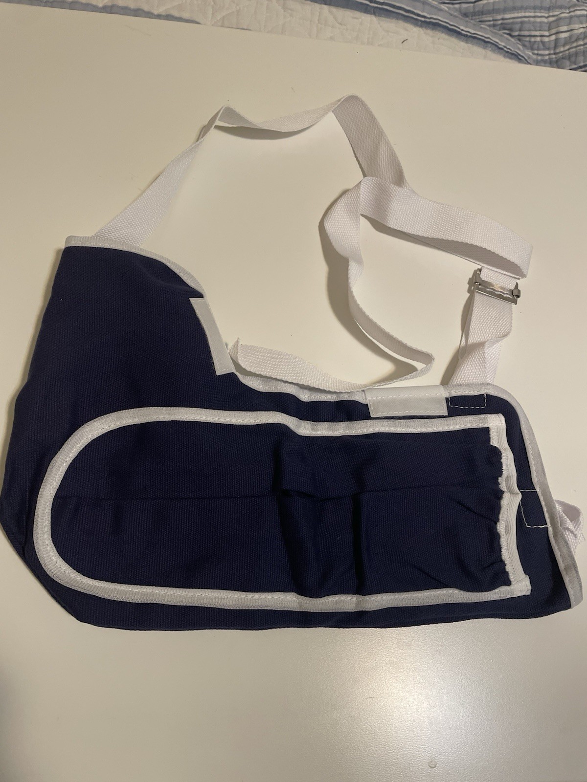 Medline Elevator Arm Sling Small Navy White ORT11600S for Arm Support Orthopedic