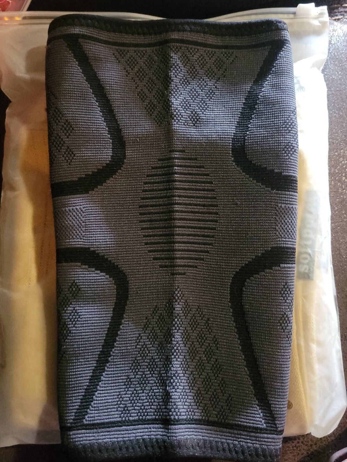 New Large Compression knee sleeve 11x7x.25
